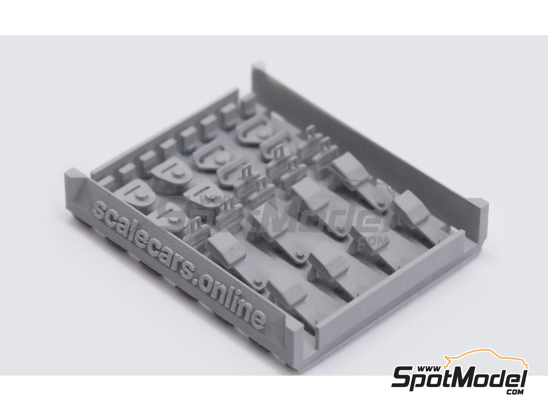 Image 1: Road seatbelt buckles | Detail in 1/24 scale manufactured by Scalecars.Online (ref.&nbsp;SCO-R021)