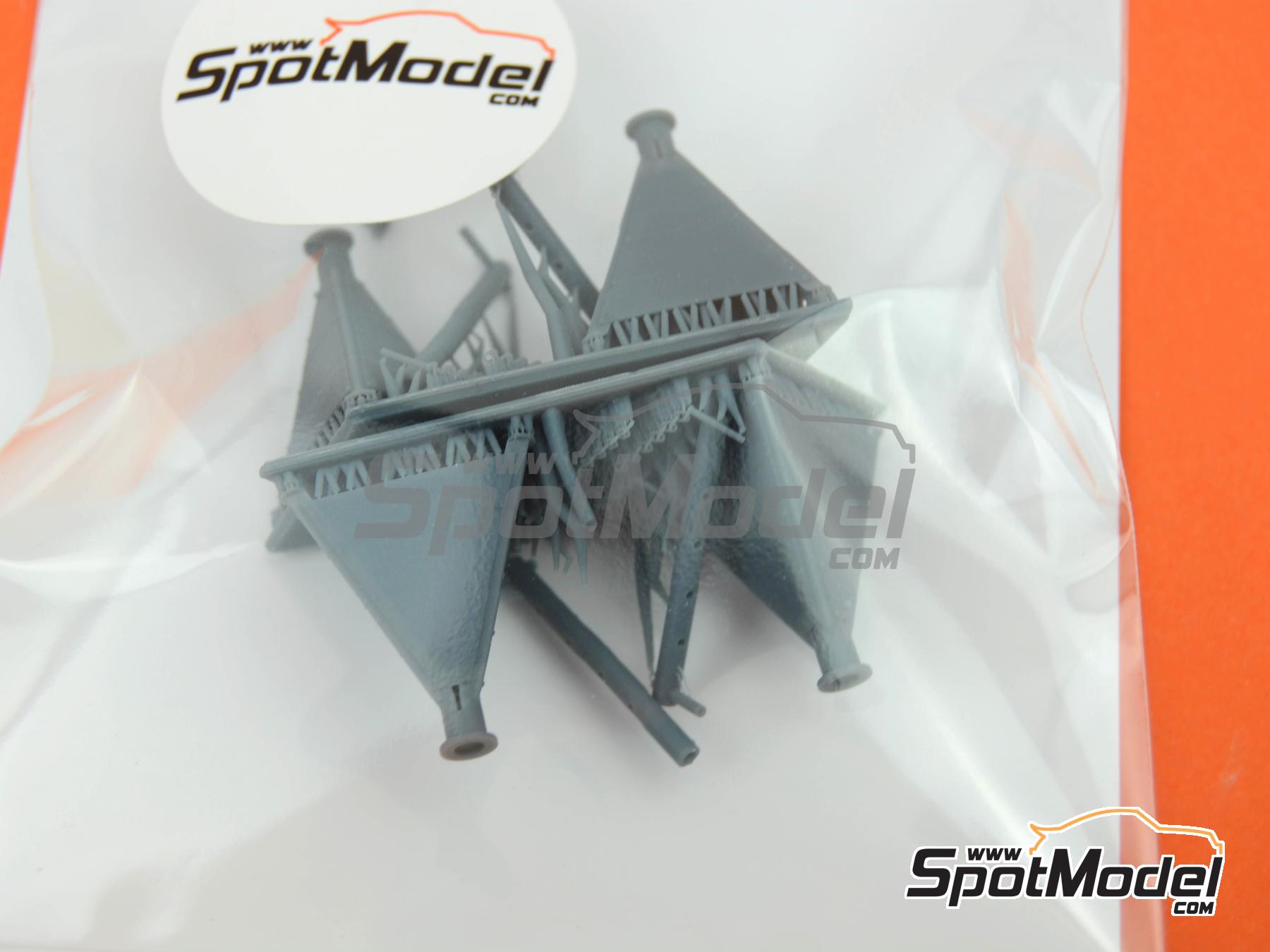 Image 11: Service Stands type 1 | Detail in 1/24 scale manufactured by Scalecars.Online (ref.&nbsp;SCO-R033)
