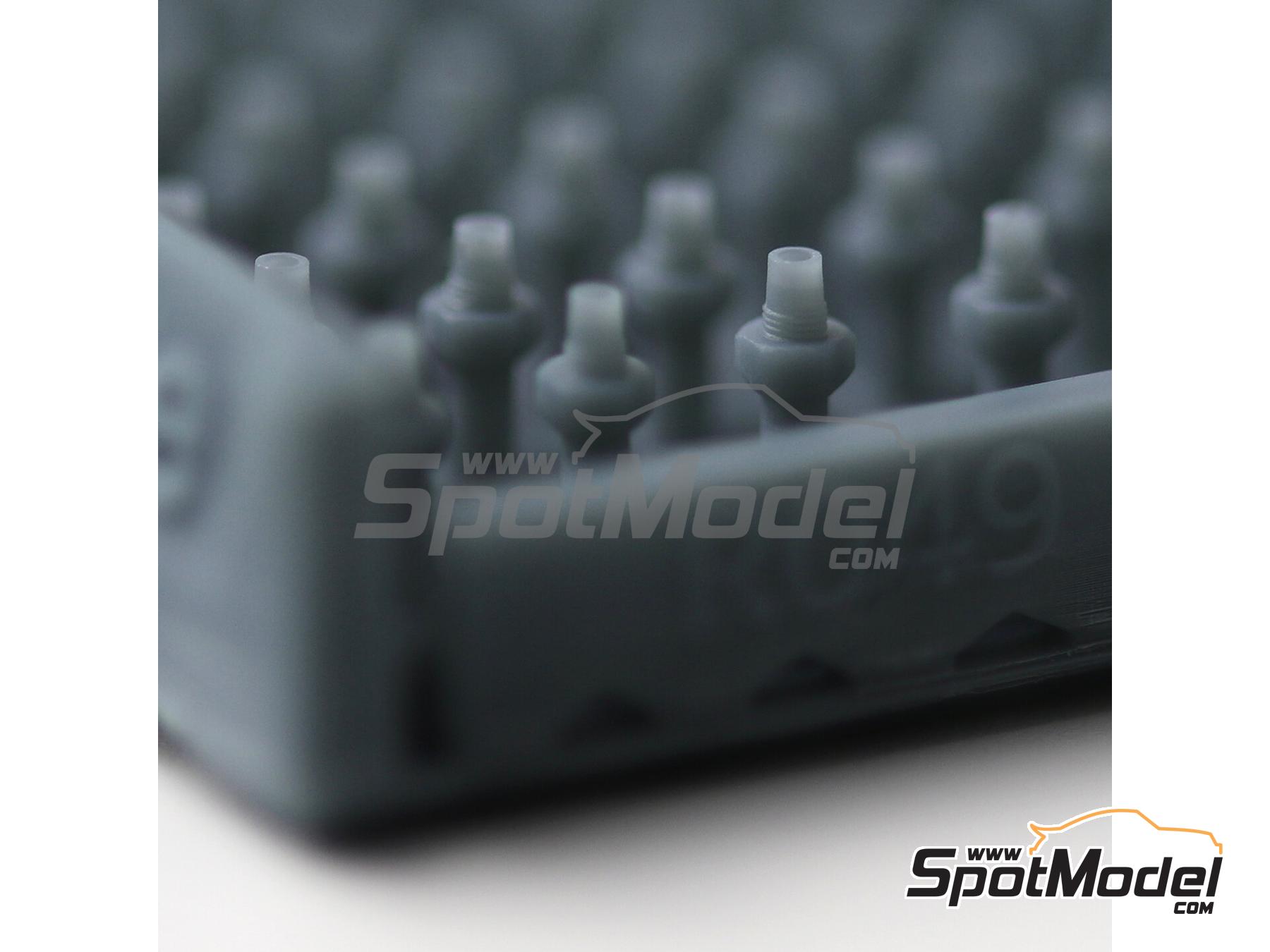 Image 2: Bolts NASCAR type 2 | Nuts in 1/24 scale manufactured by Scalecars.Online (ref.&nbsp;SCO-R049)