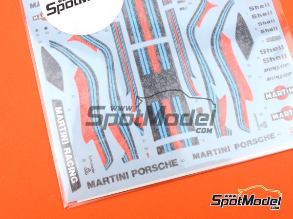 Image 5: Porsche 935 Equipo Martini International Racing - 6 Horas de Silverstone, 6 Horas de Vallelunga, 6 Horas de Mugello 1976 | Decoraci&oacute;n en escala&nbsp;1/24 fabricado por Shunko Models (ref.&nbsp;SHK-D384)