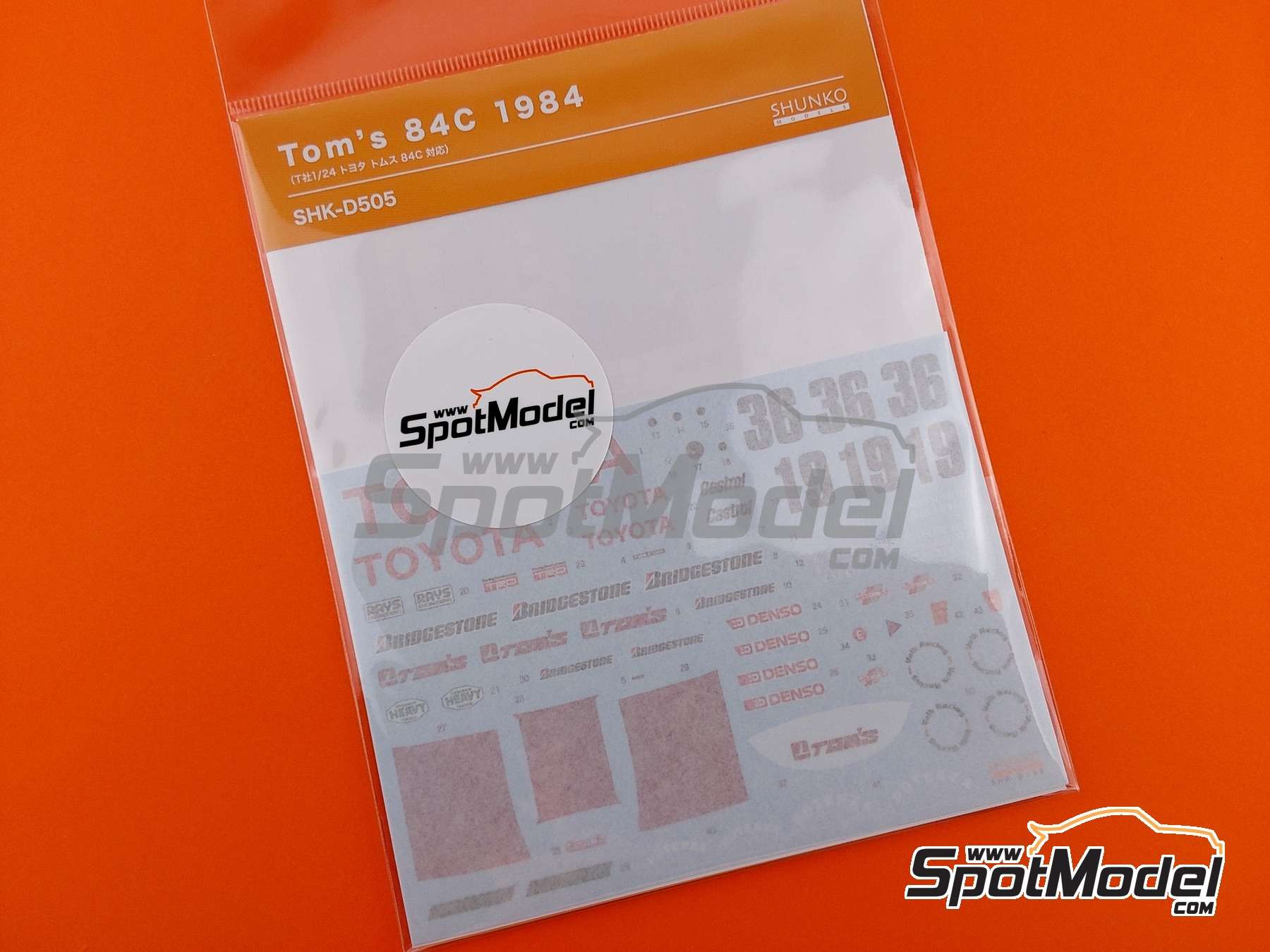 Image 3: Toyota 84C Tom's Team sponsored by Denso - Fuji 1000 Km, All Japan Sport Prototype Championship (JSPC) 1984 | Marking / livery in 1/24 scale manufactured by Shunko Models (ref. SHK-D505)