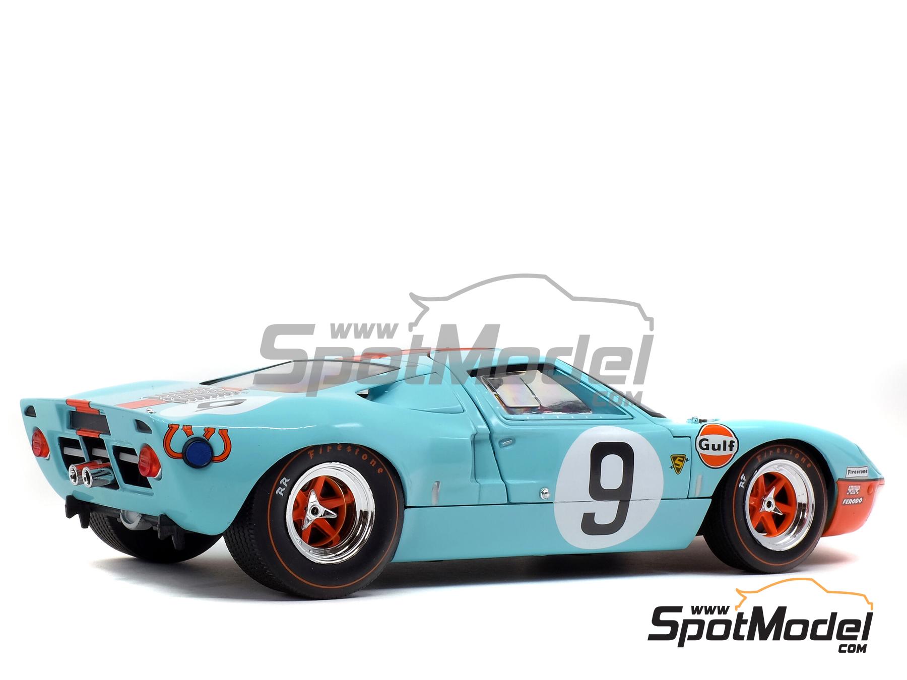 Image 4: Ford GT40 MK I John Wyer Automotive Engineering Team sponsored by Gulf - 24 Hours Le Mans 1968 | Diecast model car in 1/18 scale manufactured by Solido (ref. DIE-60734, also 3663506006227 and S1803001)