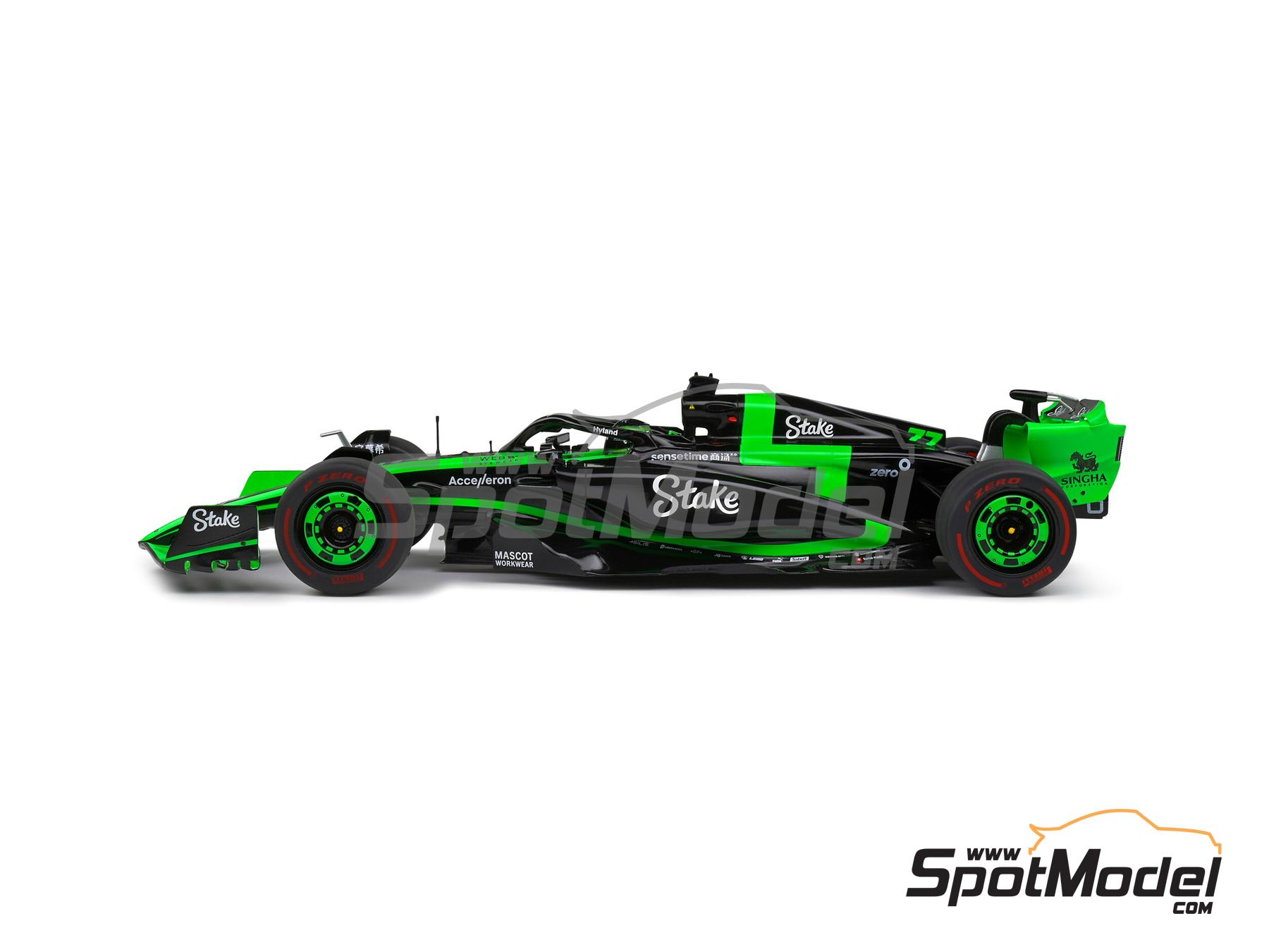 Solido S1814102: Diecast model car 1/18 scale - Kick Sauber