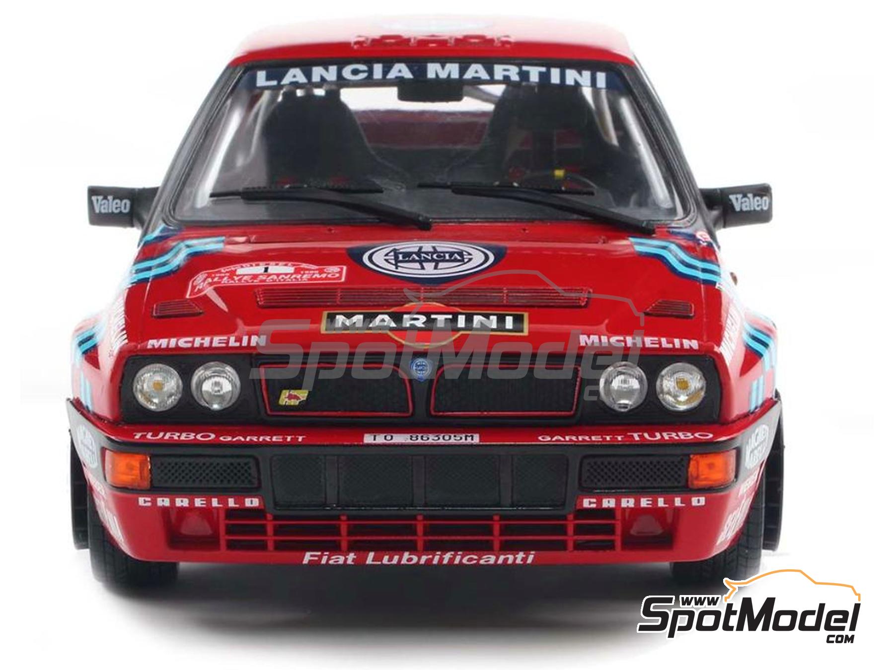 Image 2: Lancia Delta HF Integrale Group A sponsored by Martini Racing - Sanremo Rally 1989 | Diecast model car in 1/18 scale manufactured by Solido (ref.&nbsp;DIE-61913, also 3663506041419 and S1807808)