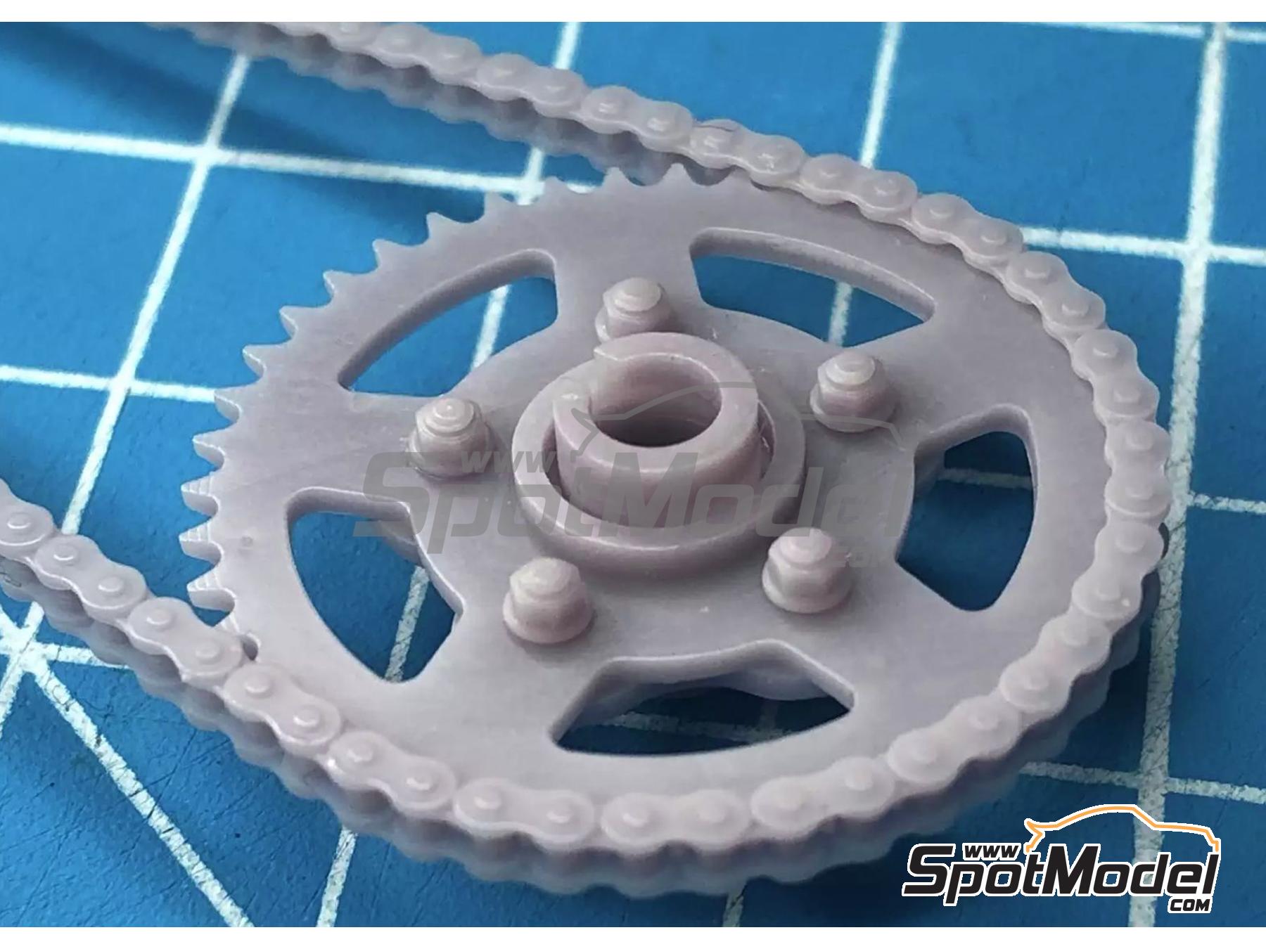 Image 7: BMW HP4 Race | Cadena en escala&nbsp;1/9 fabricado por Stone Models (ref.&nbsp;A016-2022, tambien A016/2022)