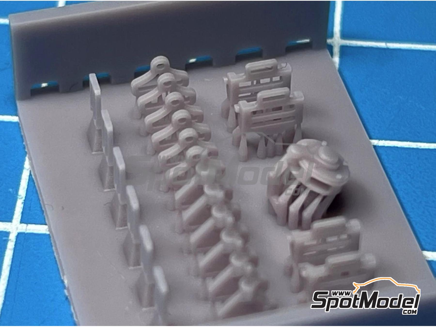 Image 3: 5-Point Racing seatbelt buckles - open type | Seatbelts in 1/20 scale manufactured by Stone Models (ref.&nbsp;A034-2023, also A034/2023)