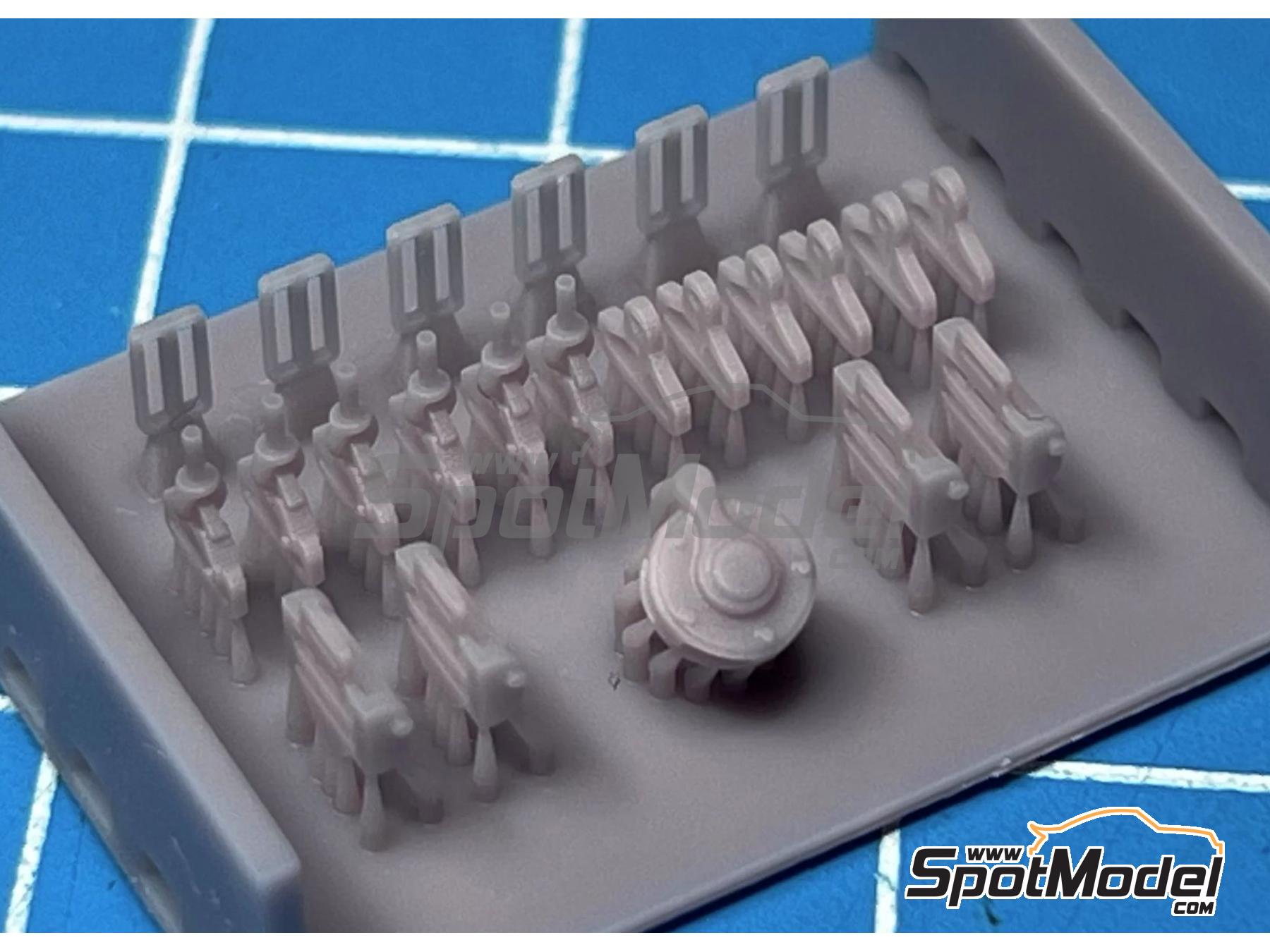 Image 4: 5-Point Racing seatbelt buckles - open type | Seatbelts in 1/20 scale manufactured by Stone Models (ref.&nbsp;A034-2023, also A034/2023)