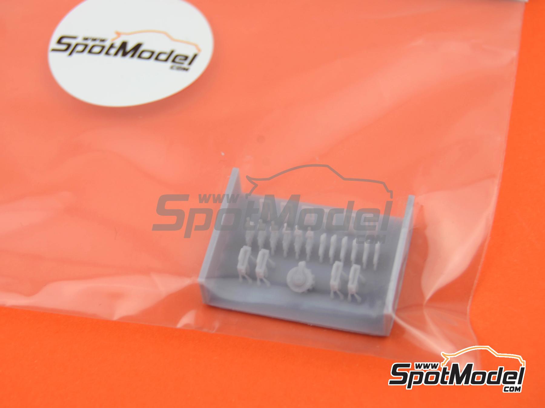 Image 7: 5-Point Racing seatbelt buckles - open type | Seatbelts in 1/20 scale manufactured by Stone Models (ref.&nbsp;A034-2023, also A034/2023)