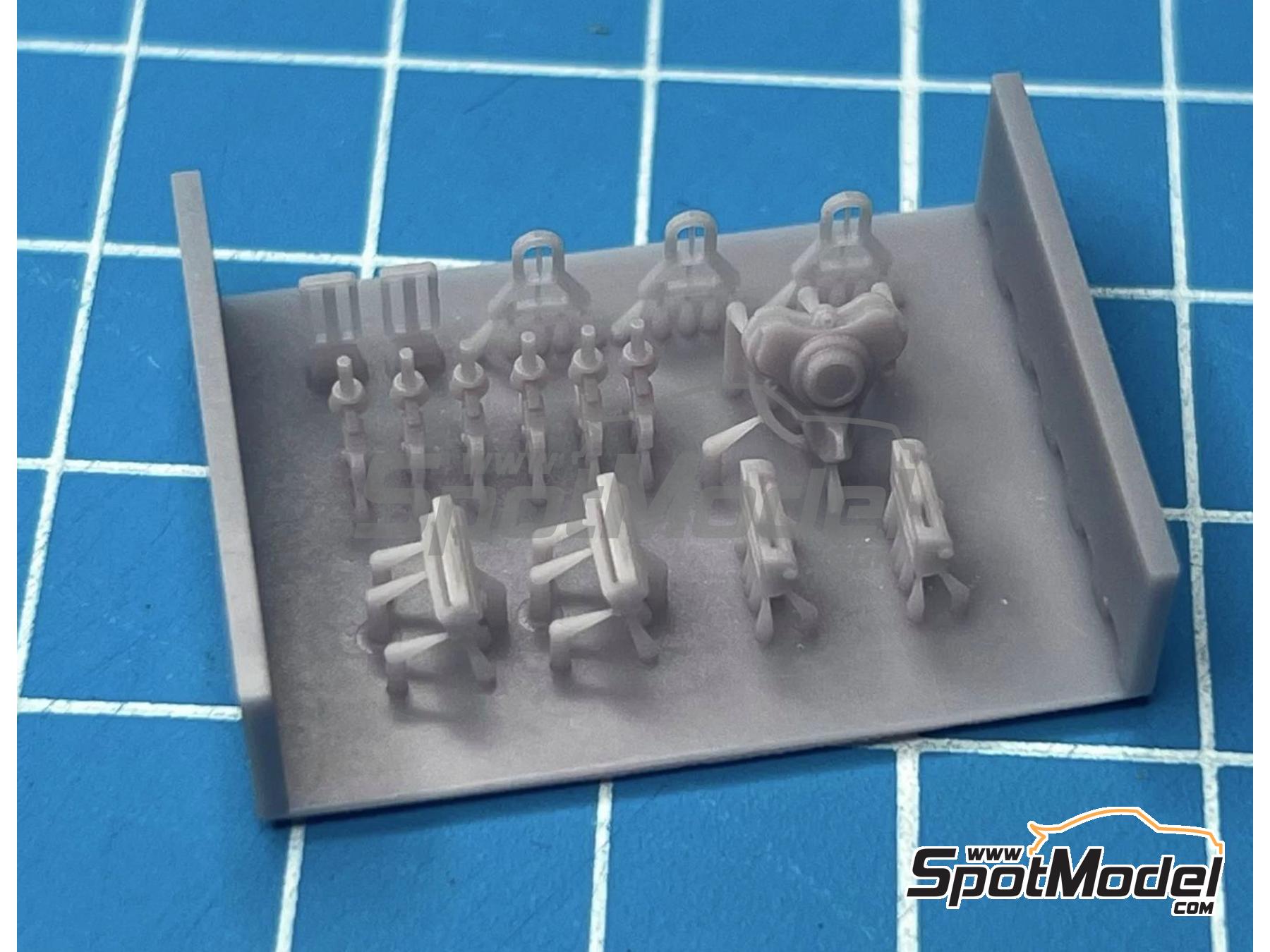 Image 3: 6-Point Racing seatbelt buckles | Seatbelts in 1/20 scale manufactured by Stone Models (ref.&nbsp;A037-2023, also A037/2023)