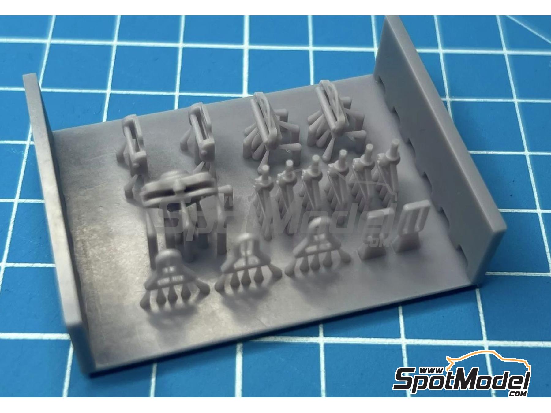 Image 4: 6-Point Racing seatbelt buckles | Seatbelts in 1/12 scale manufactured by Stone Models (ref.&nbsp;A038-2023, also A038/2023)