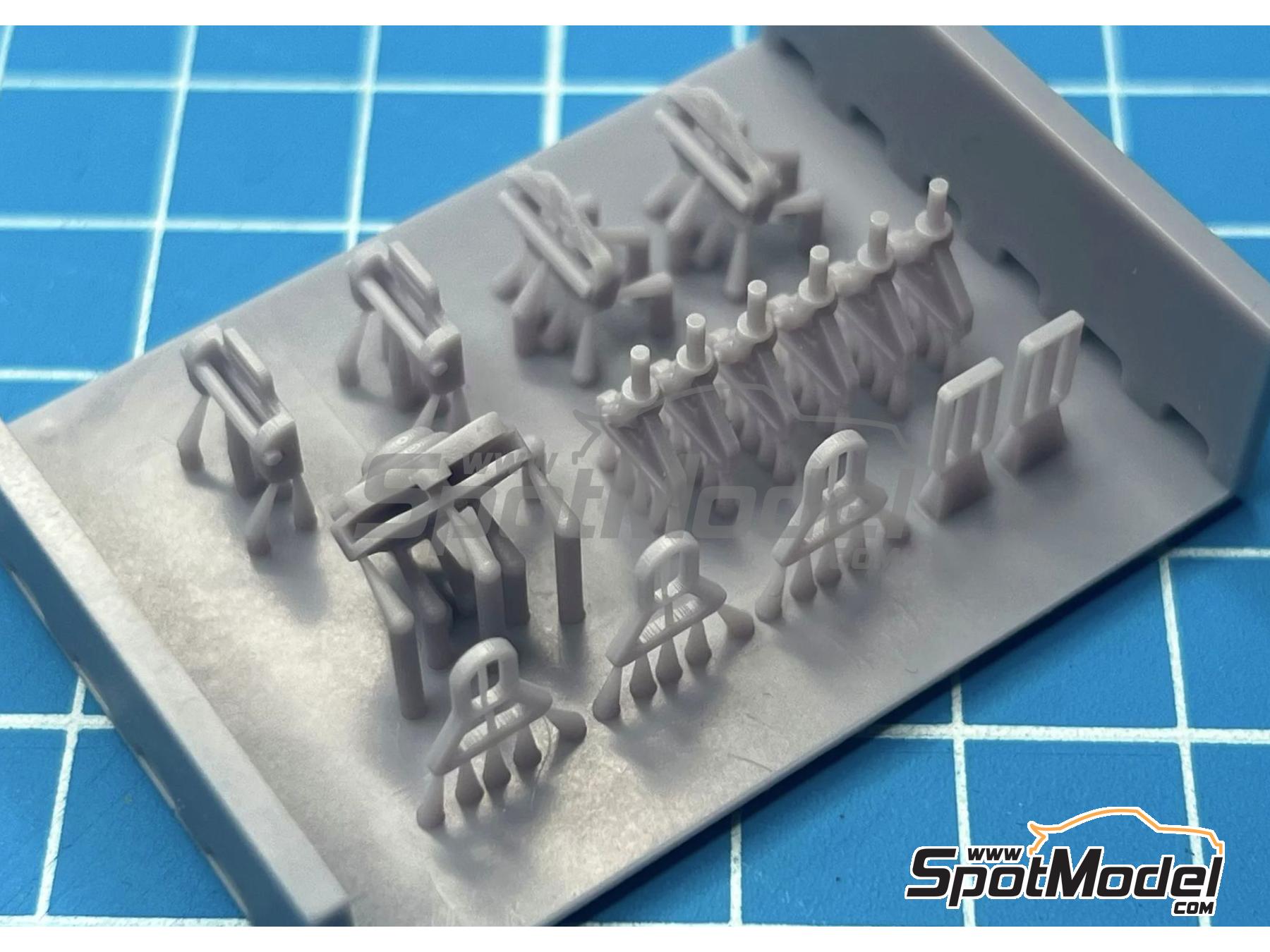 Image 5: 6-Point Racing seatbelt buckles | Seatbelts in 1/12 scale manufactured by Stone Models (ref.&nbsp;A038-2023, also A038/2023)