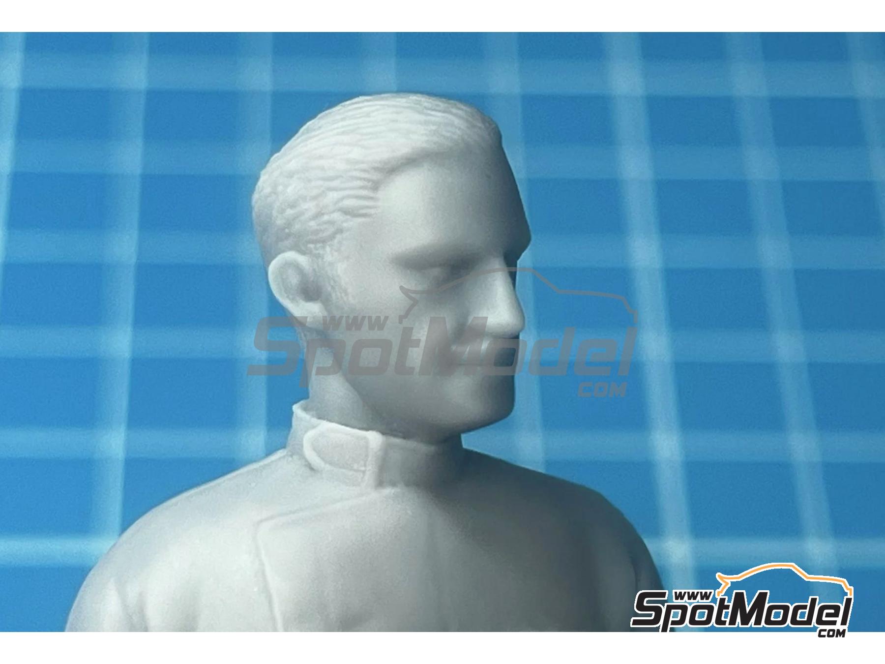 Image 4: Graham Hill | Figure in 1/20 scale manufactured by Stone Models (ref. A041-2023, also A041/2023)