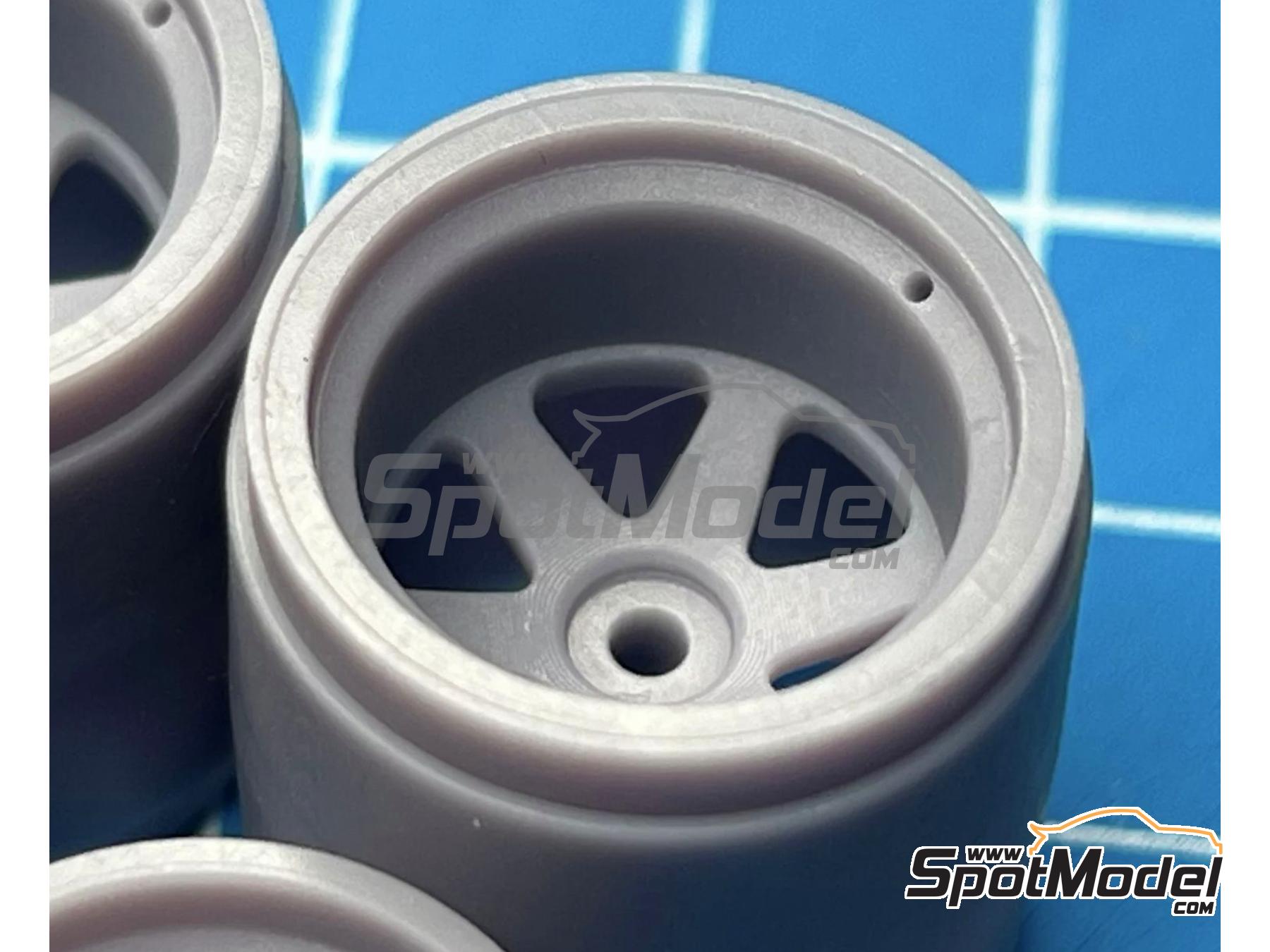 Image 4: Williams Renault FW14 | Rims in 1/20 scale manufactured by Stone Models (ref. A050-2024, also A050/2024)