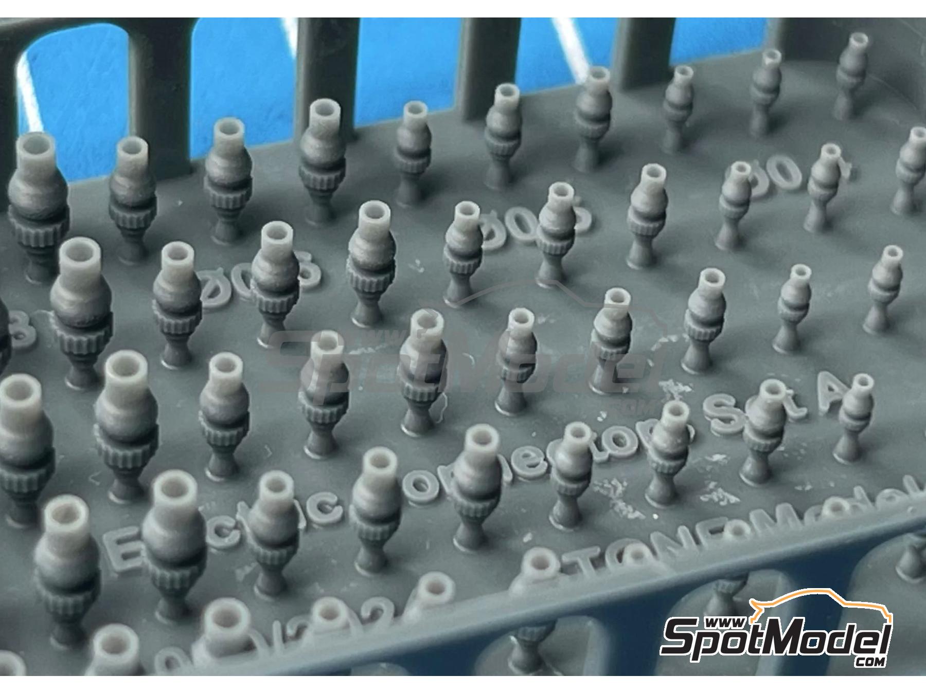 Image 2: Electric Connectors - Set A | Detail in 1/20 scale manufactured by Stone Models (ref.&nbsp;A070-2024, also A070/2024)