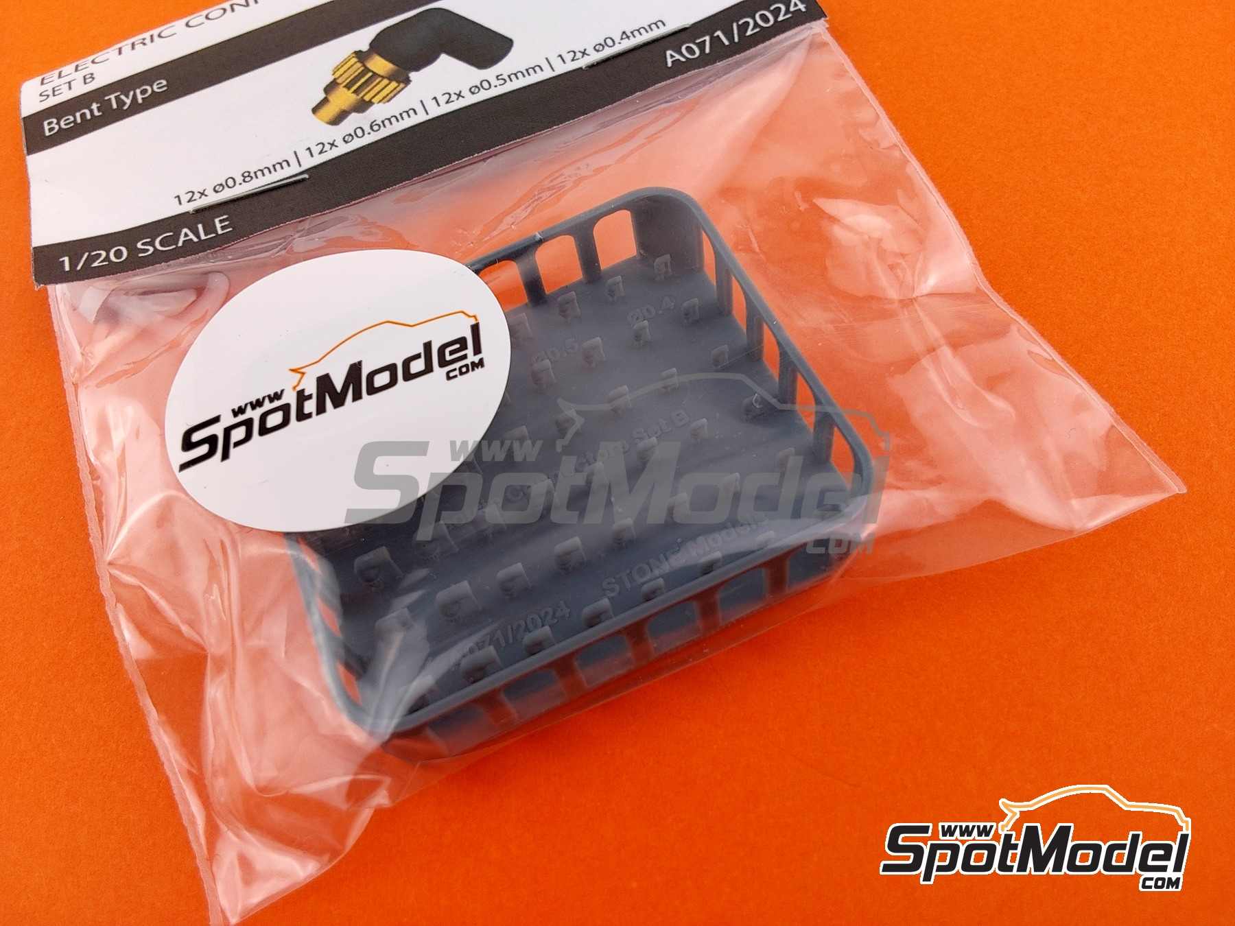 Image 6: Electric Connectors - Set B | Detail in 1/20 scale manufactured by Stone Models (ref.&nbsp;A071-2024, also A071/2024)