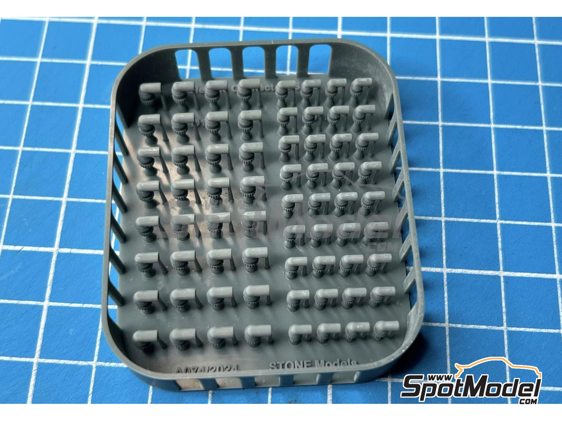 Image 1: Electric Connectors - Set E | Detail in 1/20 scale manufactured by Stone Models (ref. A074-2024, also A074/2024)