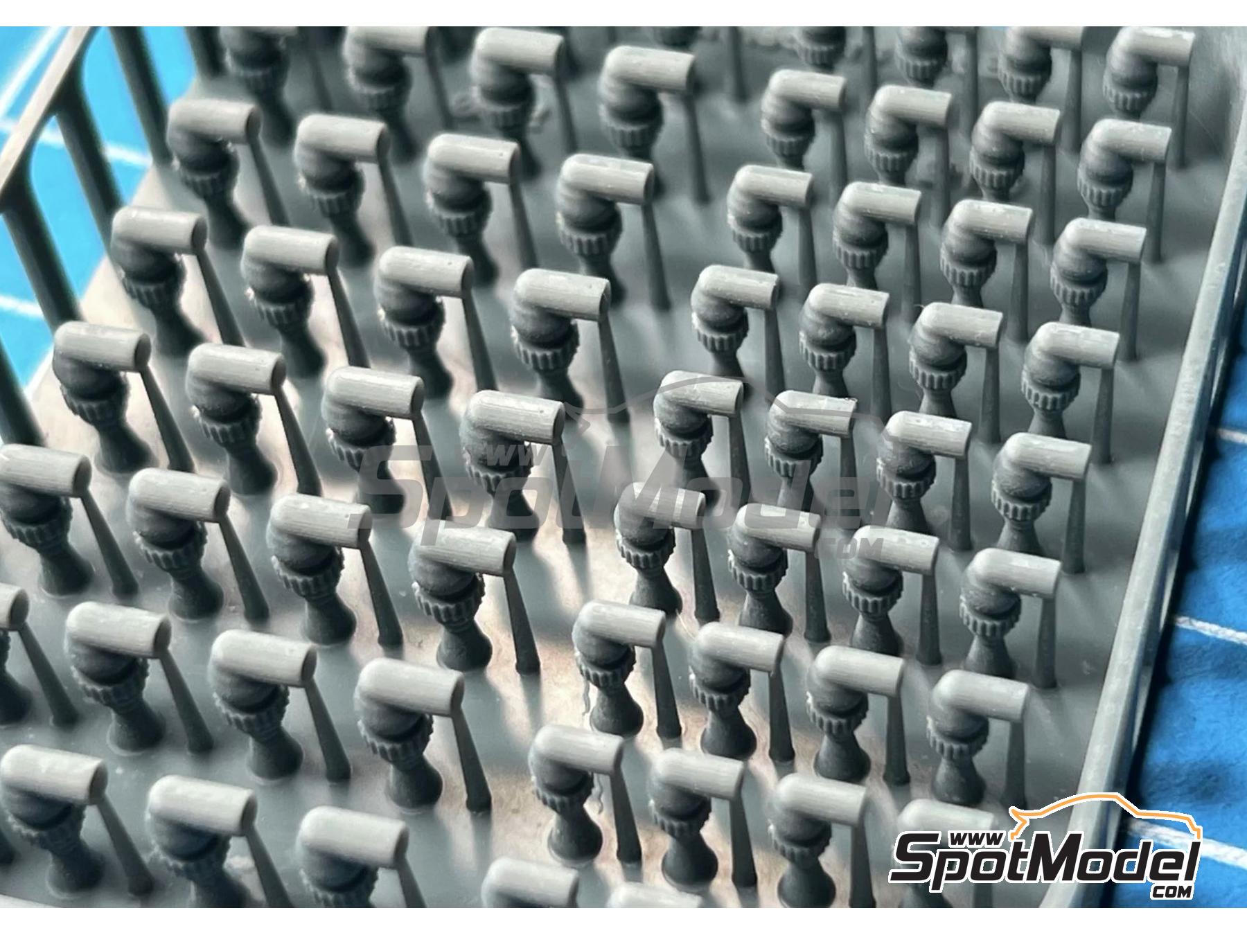 Image 2: Electric Connectors - Set E | Detail in 1/20 scale manufactured by Stone Models (ref. A074-2024, also A074/2024)