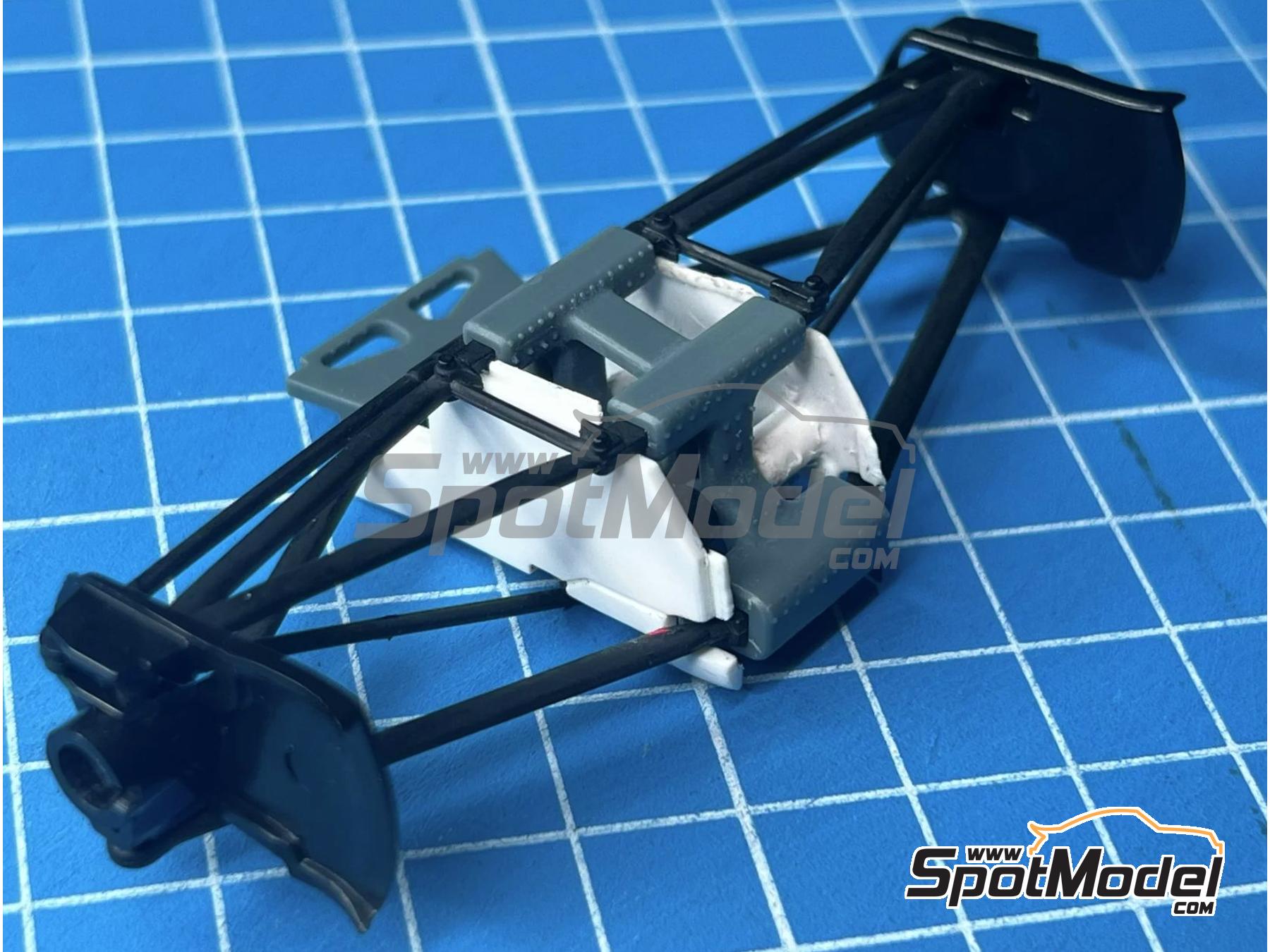 Image 4: Benetton Ford B188 - Soporte suspensi&oacute;n delantera | Detalle en escala&nbsp;1/20 fabricado por Stone Models (ref.&nbsp;A077-2024, tambien A077/2024)