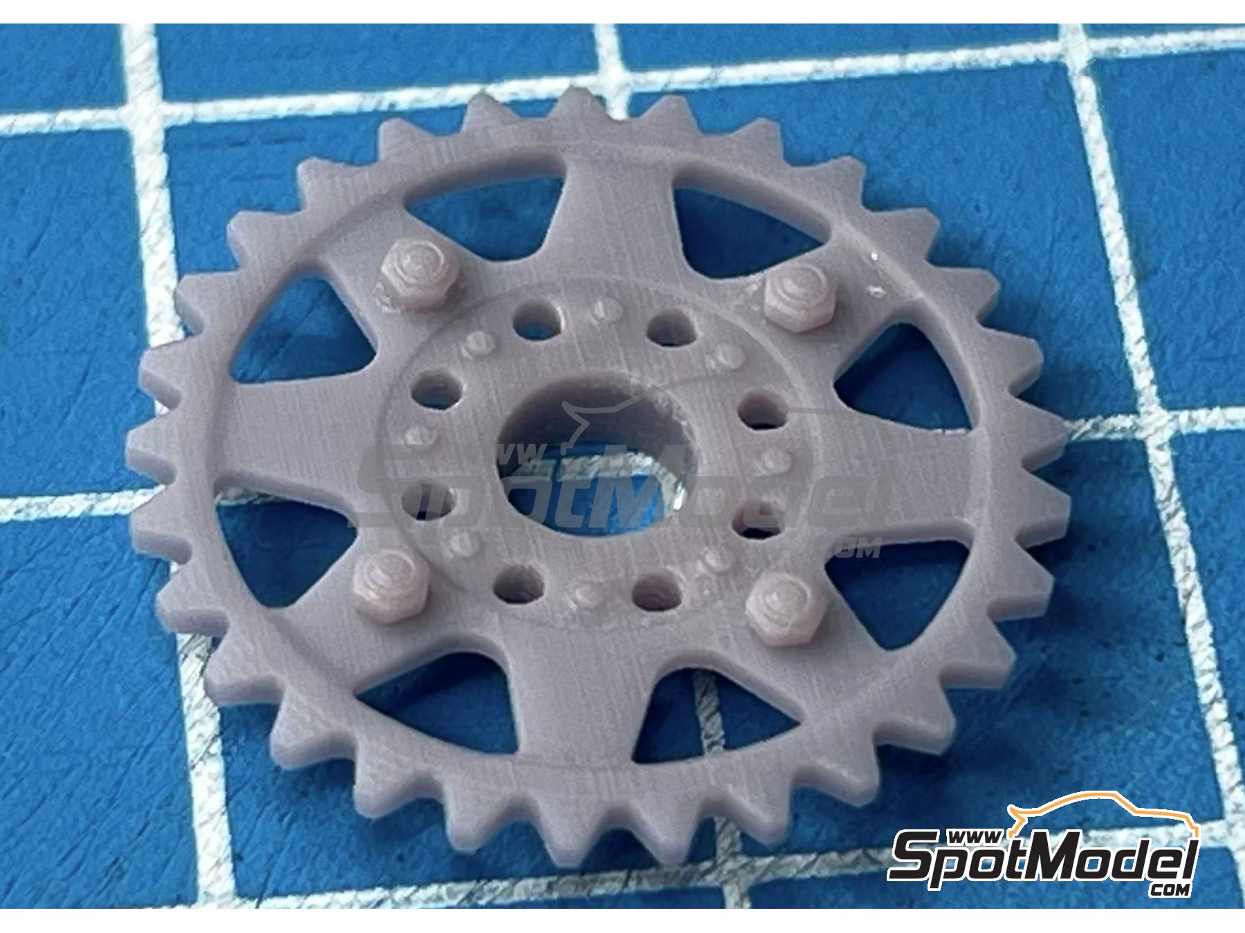 Image 5: Honda RS1000 | Chain set in 1/12 scale manufactured by Stone Models (ref.&nbsp;A083-2024, also A083/2024)