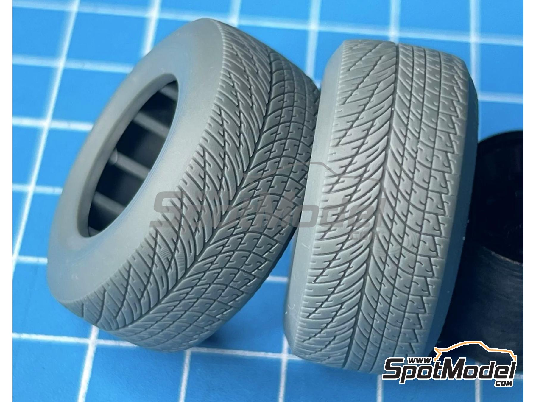 Image 3: McLaren MP4/8 Goodyear rain tires -  1993 | Tyre set in 1/20 scale manufactured by Stone Models (ref.&nbsp;A084-2024, also A084/2024)