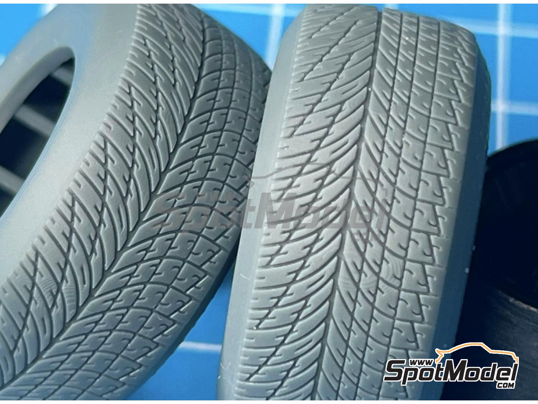 Image 4: McLaren MP4/8 Goodyear rain tires -  1993 | Tyre set in 1/20 scale manufactured by Stone Models (ref.&nbsp;A084-2024, also A084/2024)