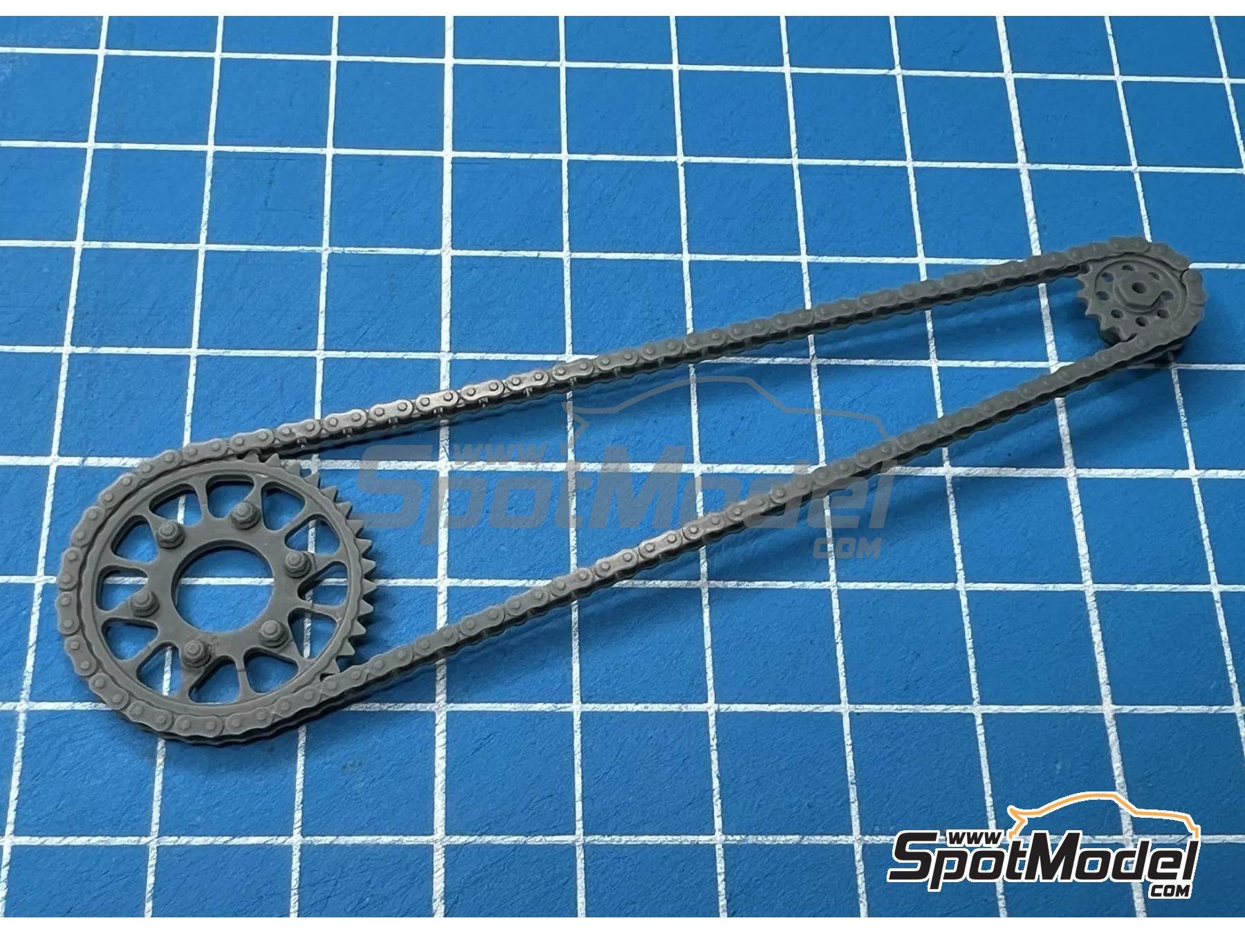 Image 8: Kawasaki Ninja ZX-10R / ZX-10RR | Chain set in 1/9 scale manufactured by Stone Models (ref.&nbsp;A106-2025, also A106/2025)