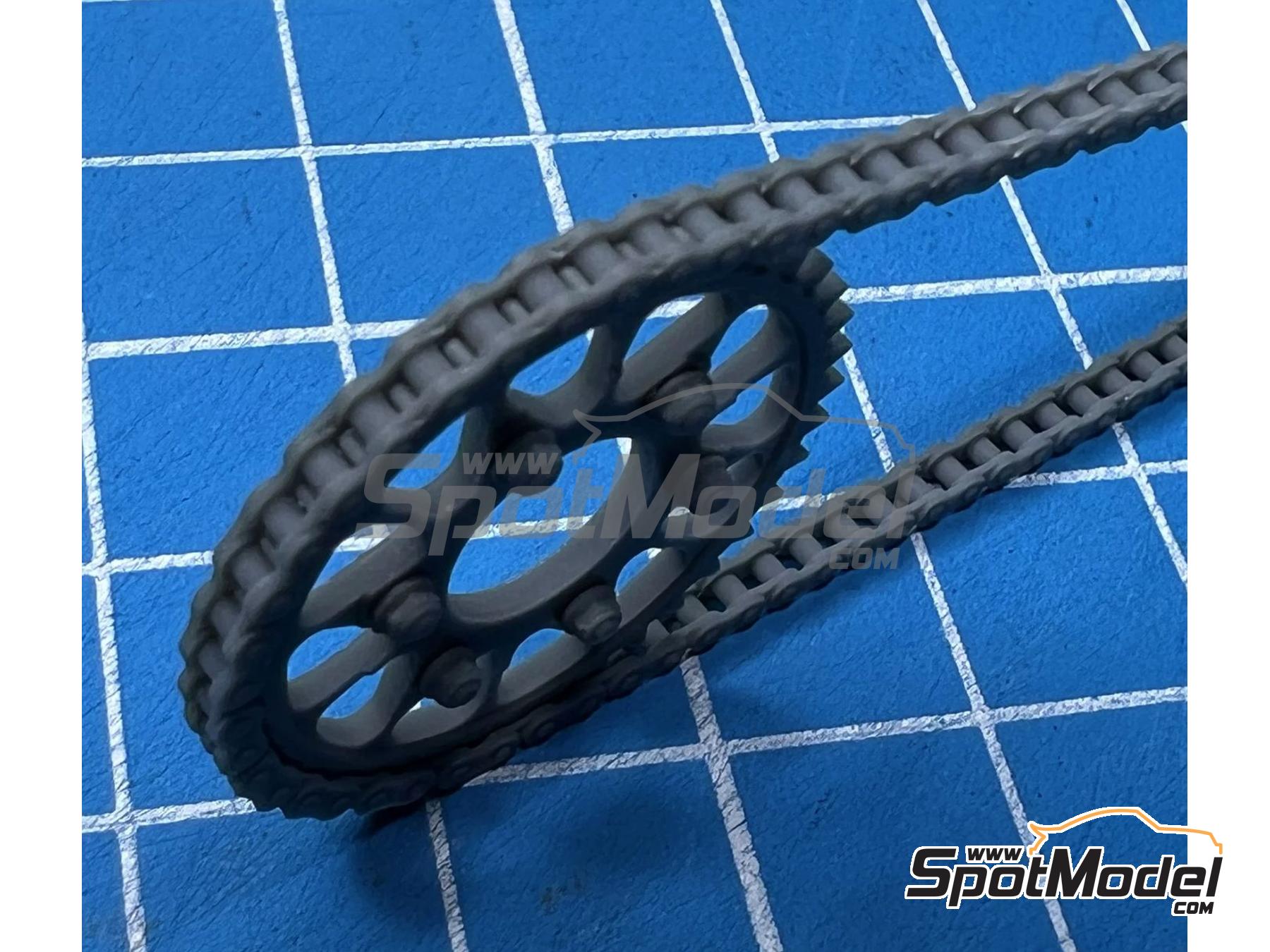 Image 9: Kawasaki Ninja ZX-10R / ZX-10RR | Chain set in 1/9 scale manufactured by Stone Models (ref.&nbsp;A106-2025, also A106/2025)