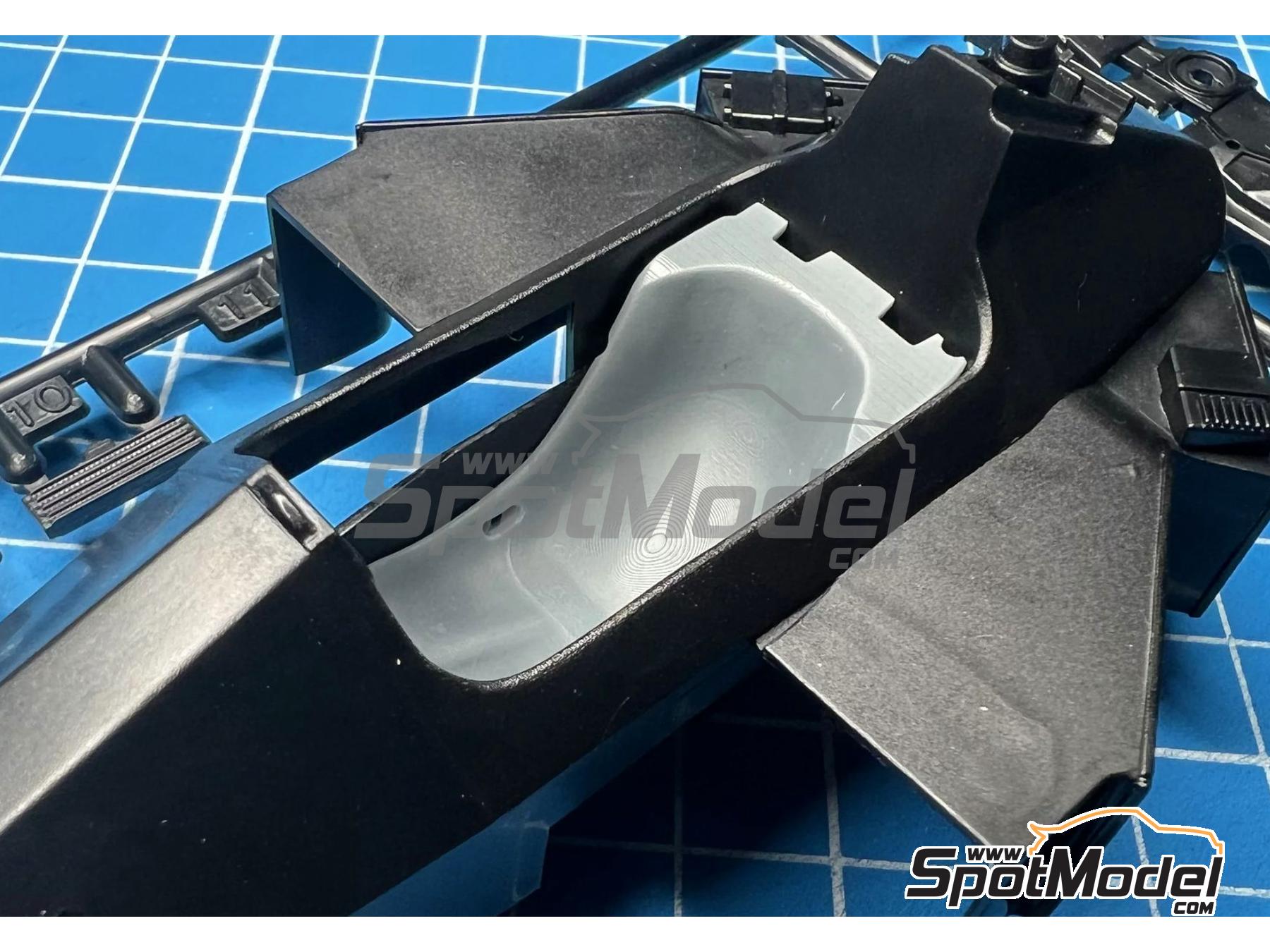 Image 7: McLaren Honda MP4/4 | Seat in 1/20 scale manufactured by Stone Models (ref. A111-2025, also A111/2025)