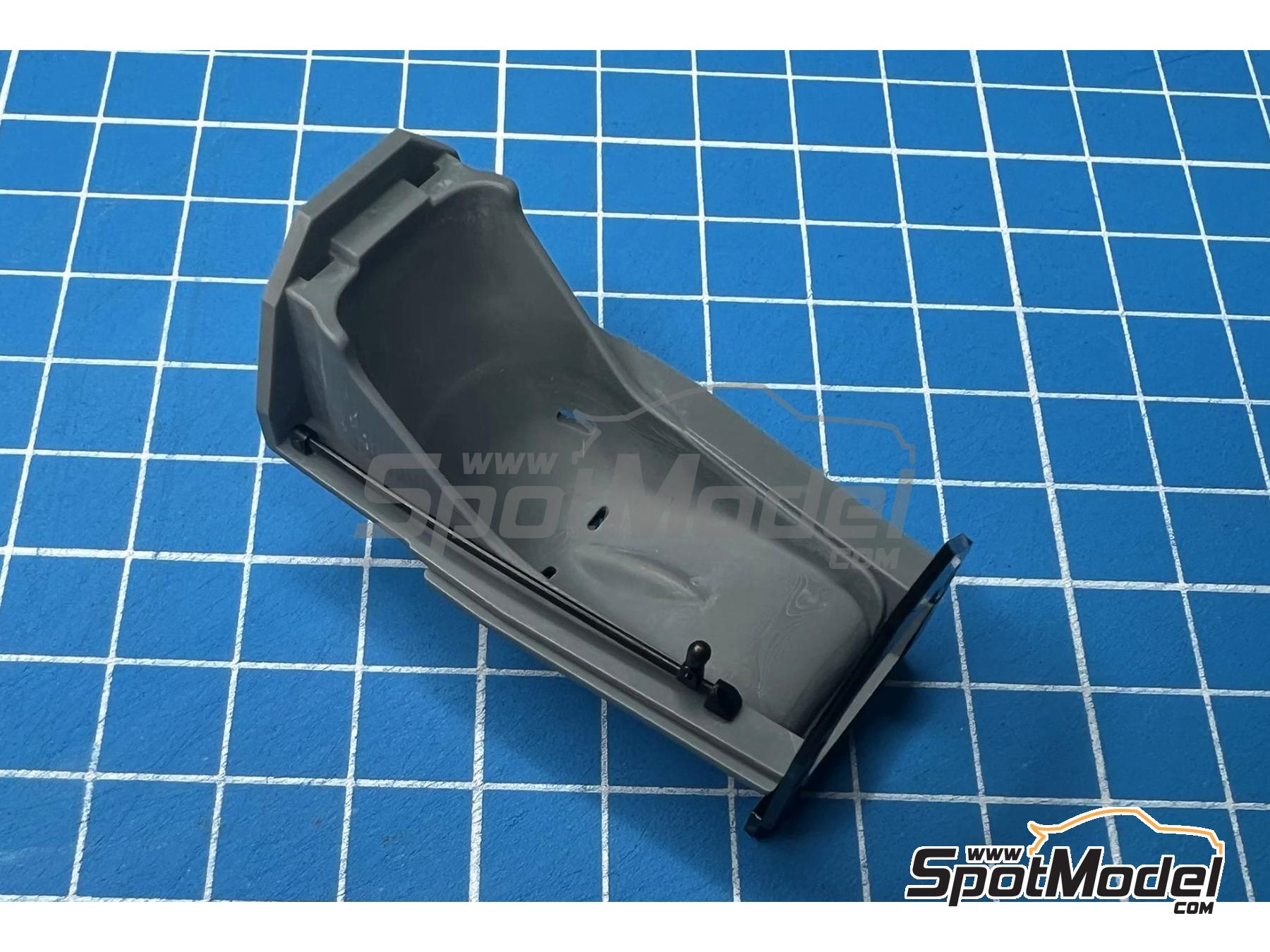 Image 6: Lotus Honda 99T | Seat in 1/20 scale manufactured by Stone Models (ref. A113-2025, also A113/2025)