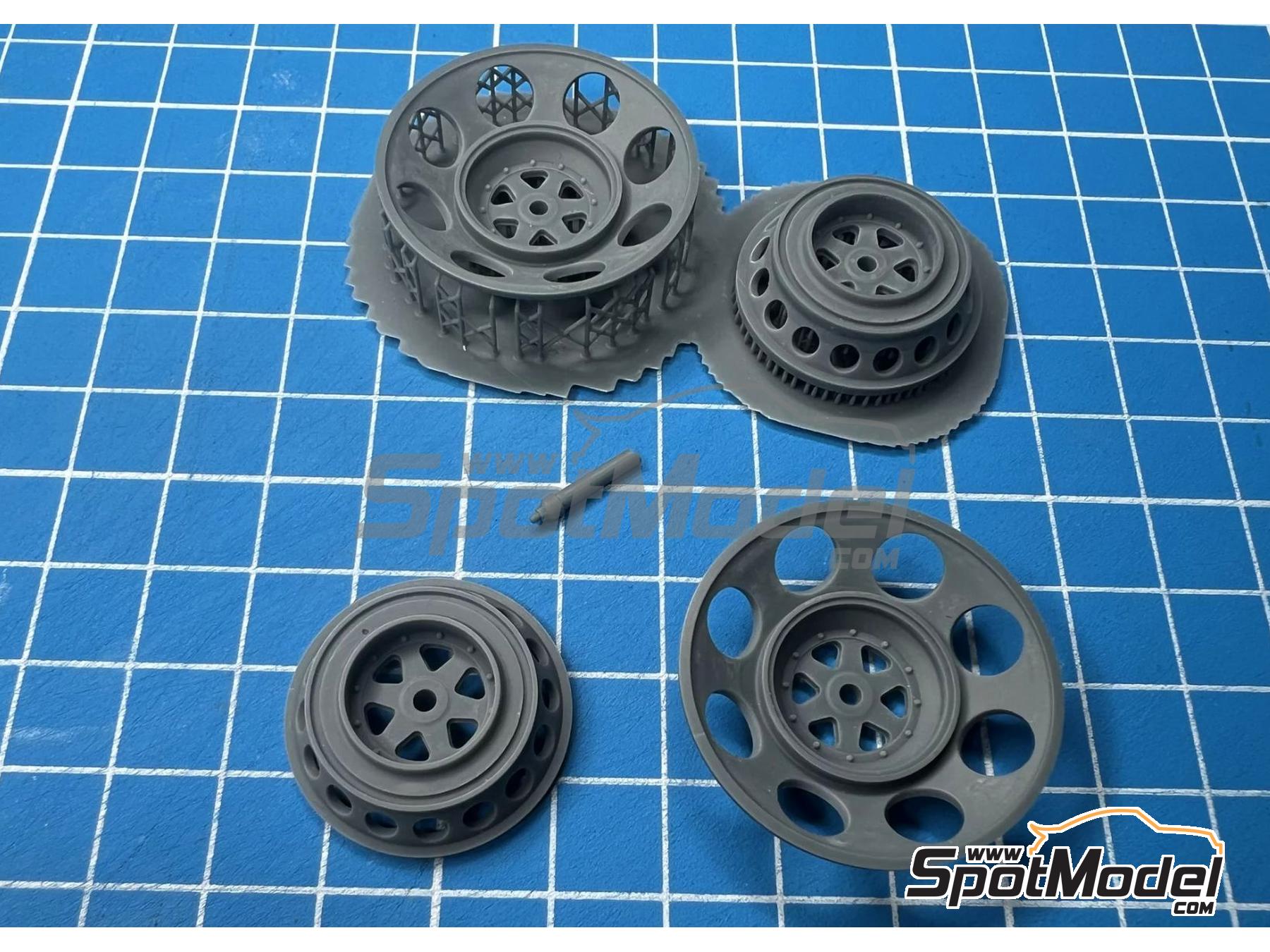 Image 6: Dummy Wheel Set for 70s Lotus F1 Cars | Rims in 1/20 scale manufactured by Stone Models (ref. A118-2025, also A118/2025)