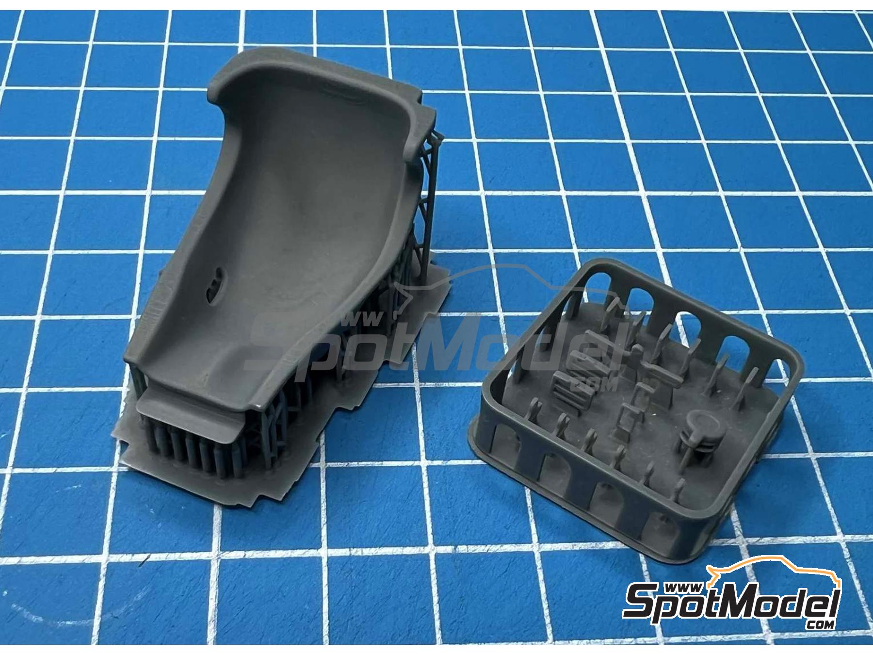 Image 4: Benetton Ford B192 | Asientos en escala&nbsp;1/20 fabricado por Stone Models (ref.&nbsp;A126-2025, tambien A126/2025)