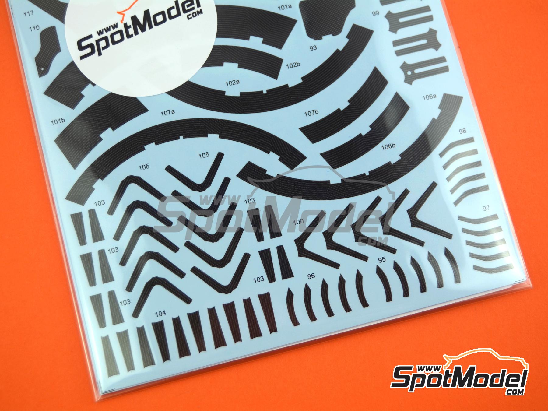 Image 3: Ducati Superleggera V4 (con kit de competici&oacute;n) | Patron de fibra de carbono en calca en escala&nbsp;1/12 fabricado por Studio27 (ref.&nbsp;ST27-CARBOND12013, tambien 4545310022039, CD12013 y ST27-CD12013)