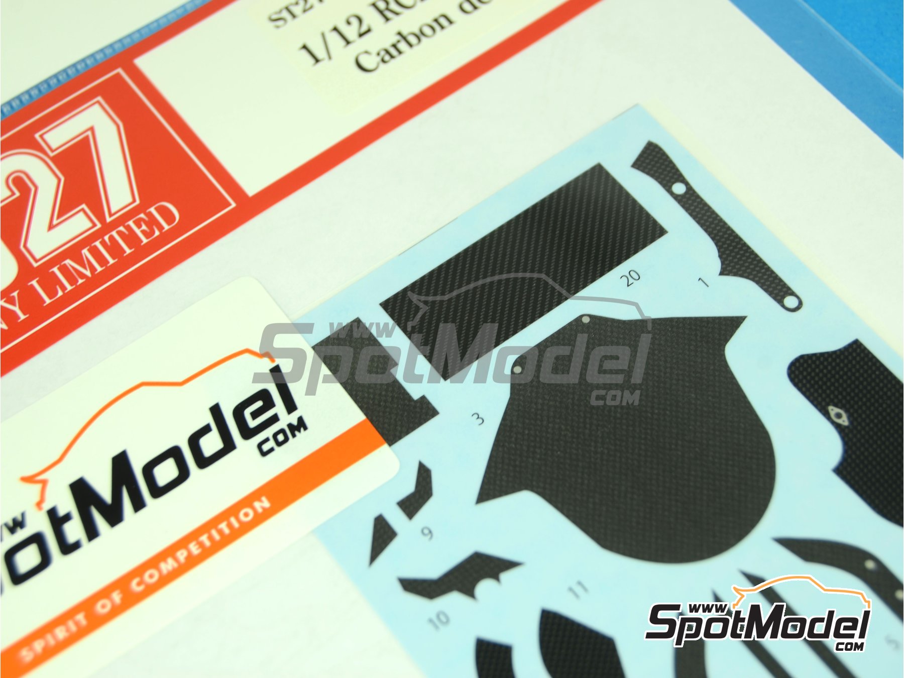 Image 1: Honda RC211V - Motorcycle World Championship 2006 | Carbon fibre pattern decal set in 1/12 scale manufactured by Studio27 (ref.&nbsp;ST27-CARBOND12002, also 4545310009009 and CD12002)