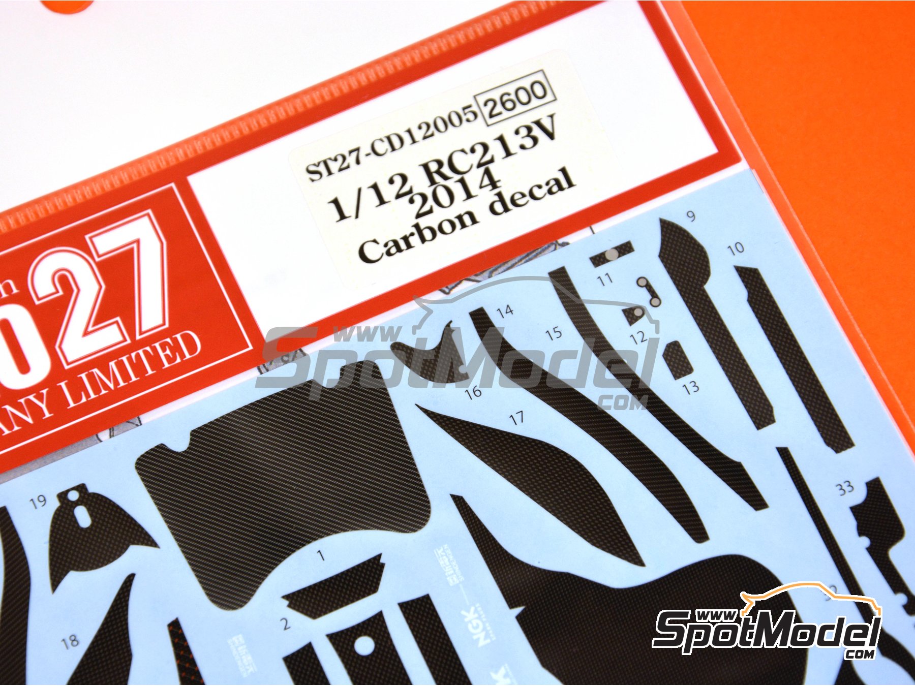 Image 3: Honda RC213V - Campeonato del Mundo de Moto GP 2014 | Patron de fibra de carbono en calca en escala 1/12 fabricado por Studio27 (ref. ST27-CARBOND12005, tambien 4545310013426 y CD12005)