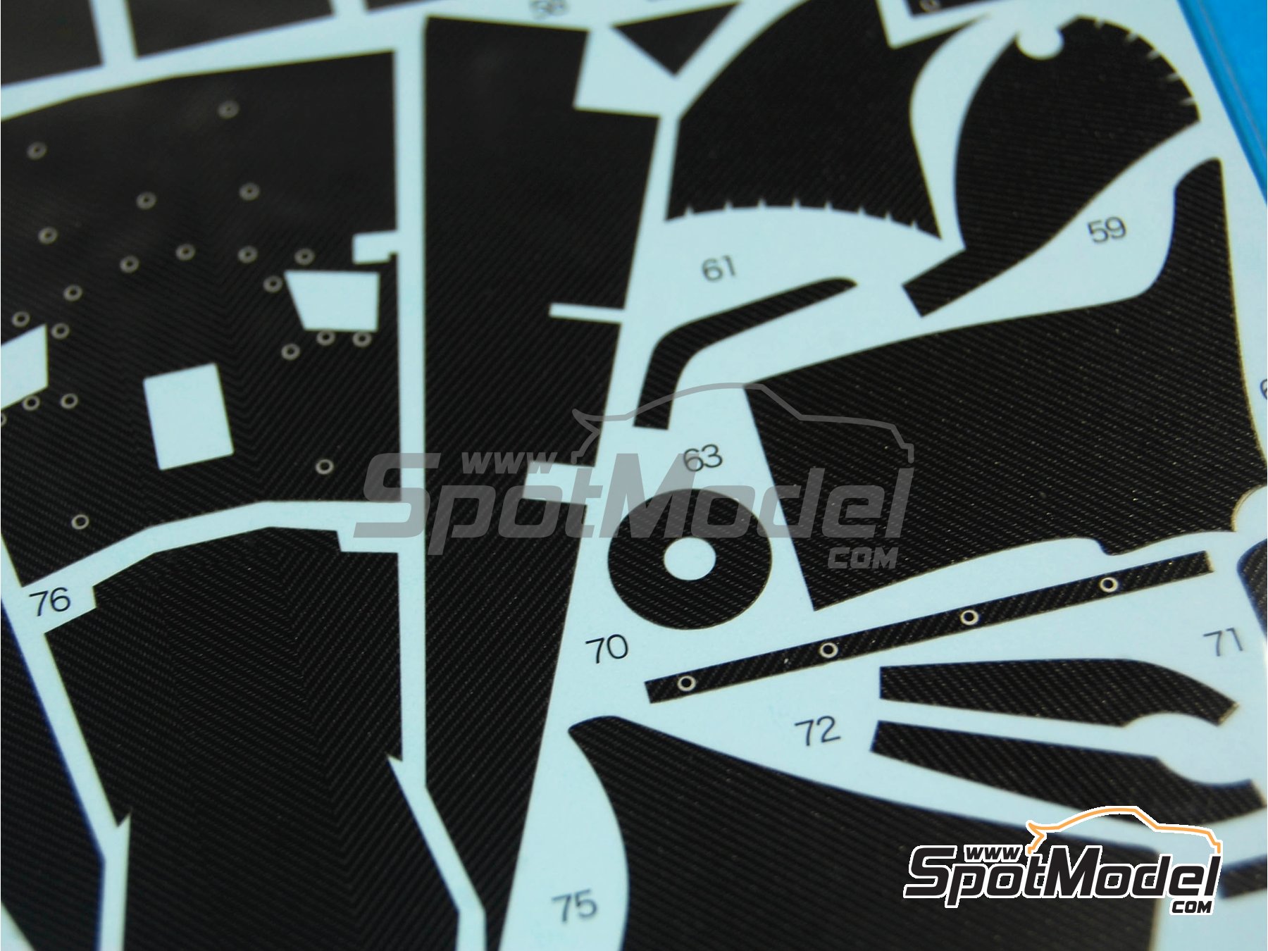 Image 4: McLaren Honda MP4/4 - FIA Formula 1 World Championship 1988 | Carbon fibre pattern decal set in 1/20 scale manufactured by Studio27 (ref. ST27-CARBOND20001, also 4545310000037 and CD20001)