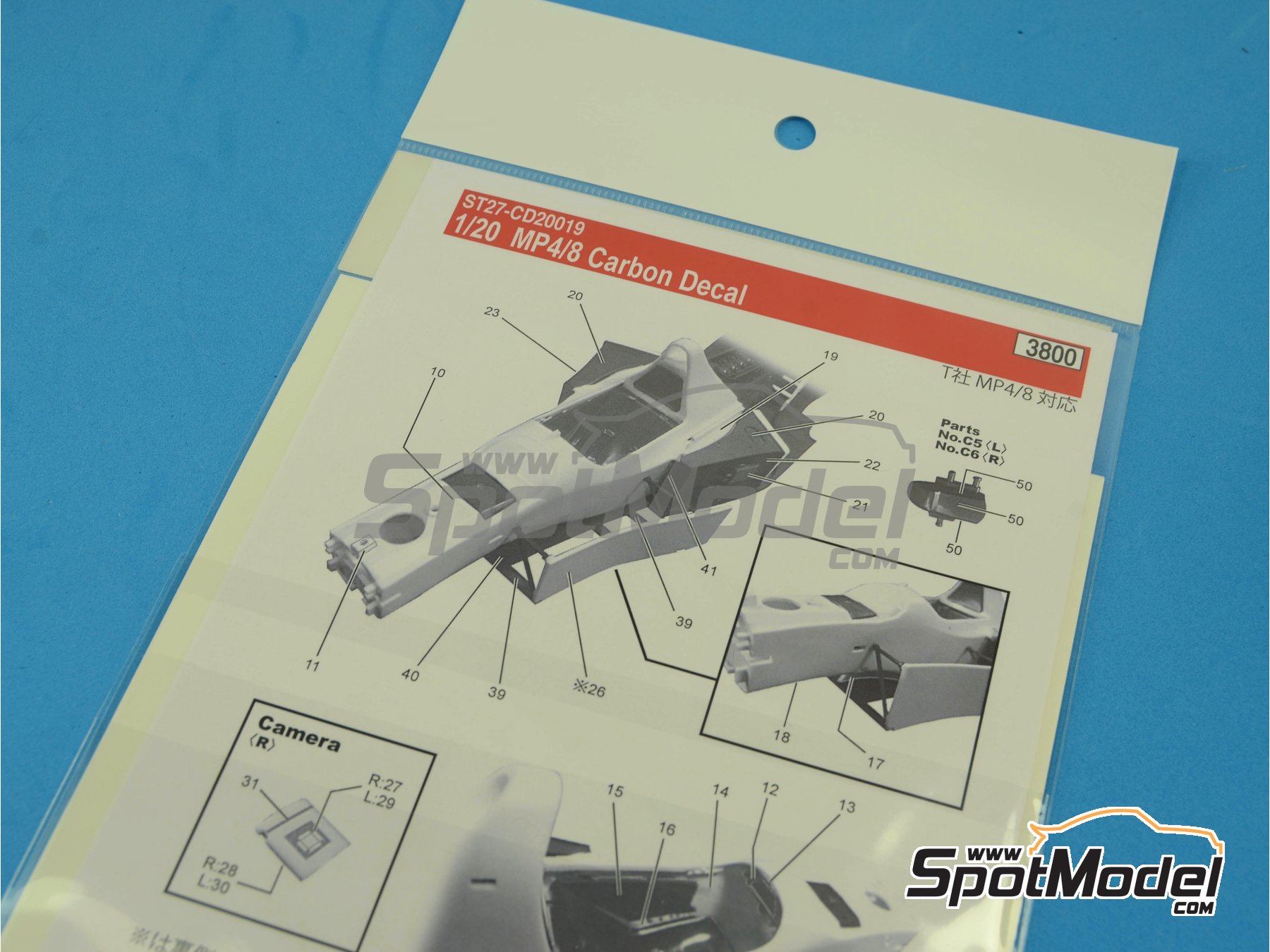 Image 6: McLaren Ford MP4/8 - Formula 1 World Championship 1993 | Carbon fibre pattern decal set in 1/20 scale manufactured by Studio27 (ref.&nbsp;ST27-CARBOND20019, also 4545310009269 and CD20019)