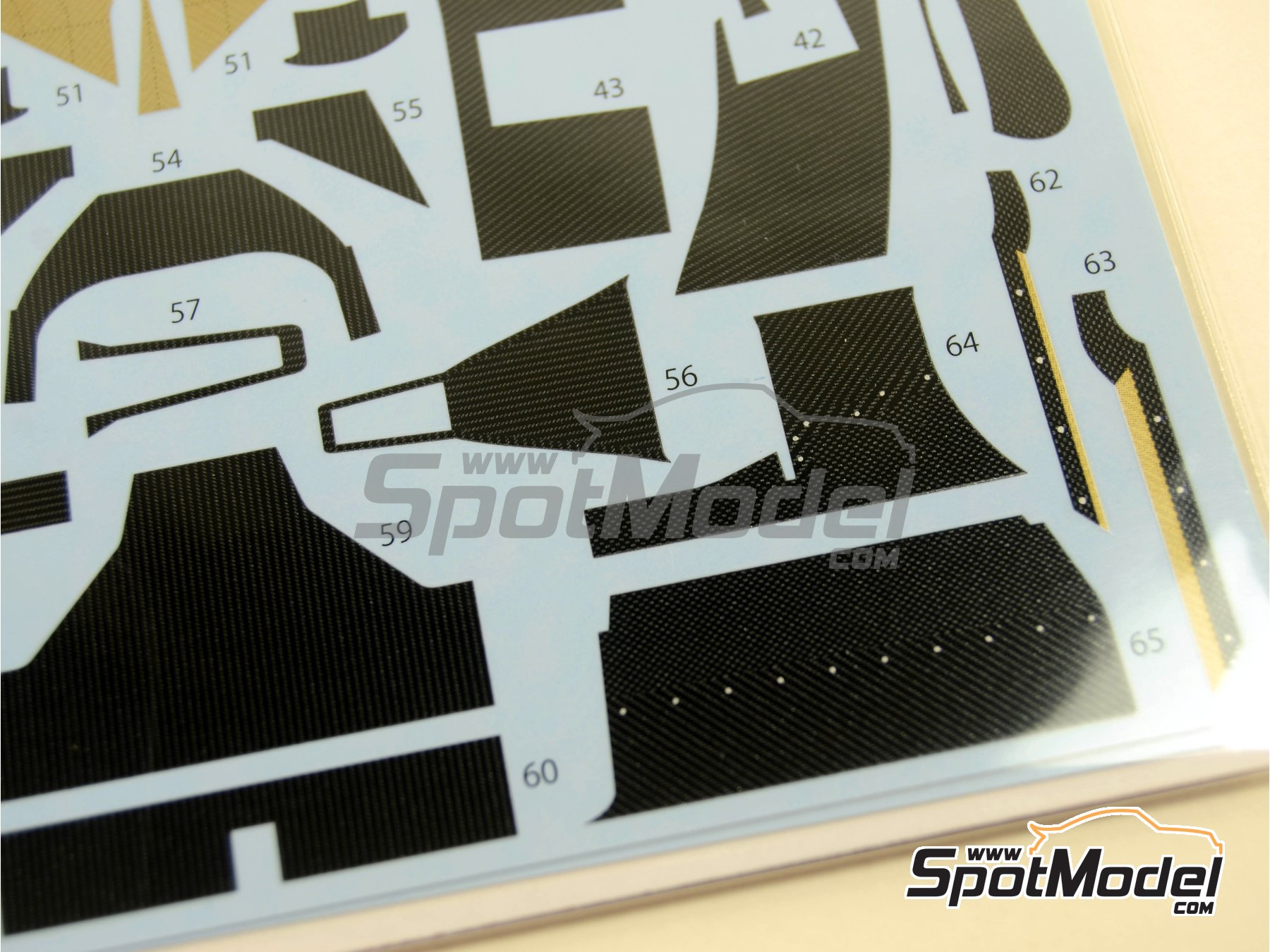 Image 6: Leyton House Judd CG901B - Campeonato del Mundo FIA de Formula 1 1990 | Patron de fibra de carbono en calca en escala 1/20 fabricado por Studio27 (ref. ST27-CARBOND20031, tambien 4545310013013 y CD20031)