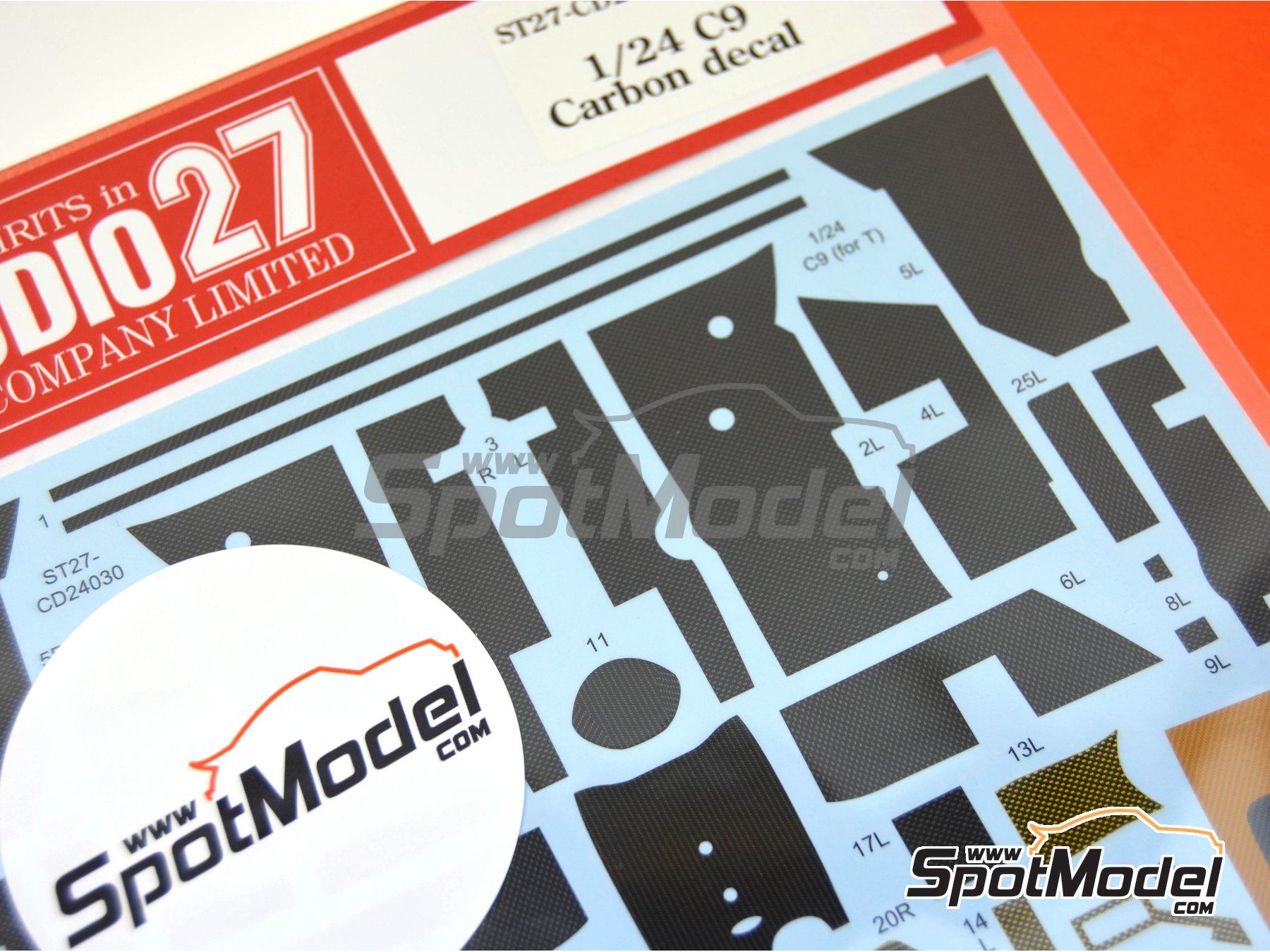Image 2: Sauber Mercedes C9 | Carbon fibre pattern decal set in 1/24 scale manufactured by Studio27 (ref. ST27-CARBOND24030, also 4545310016380 and CD24030)