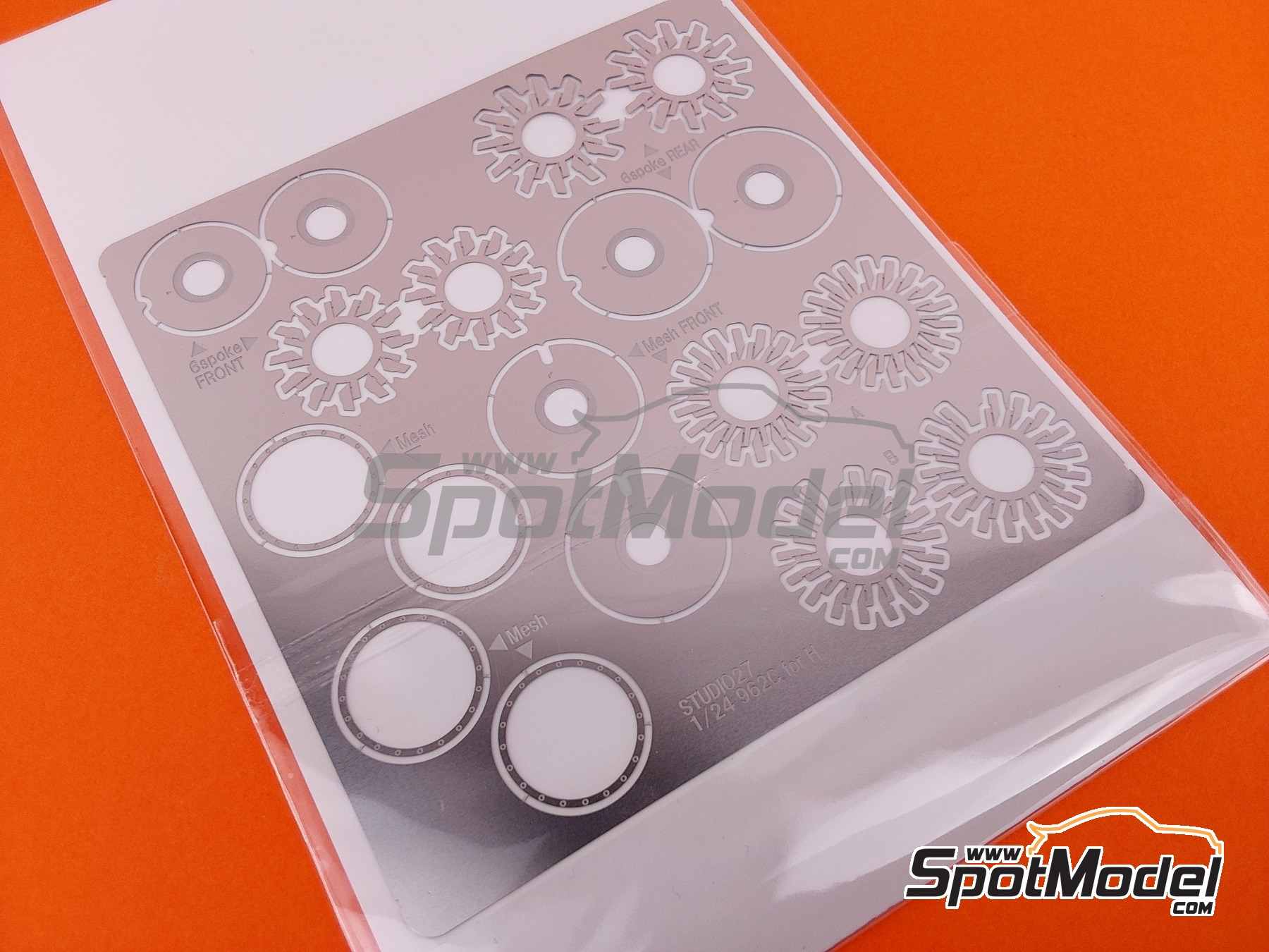 Image 8: Porsche 962C sponsored by Leyton House - All Japan Sport Prototype Championship (JSPC) 1987 | Marking / livery in 1/24 scale manufactured by Studio27 (ref.&nbsp;ST27-CP24024, also 4545310020905 and CP24024)