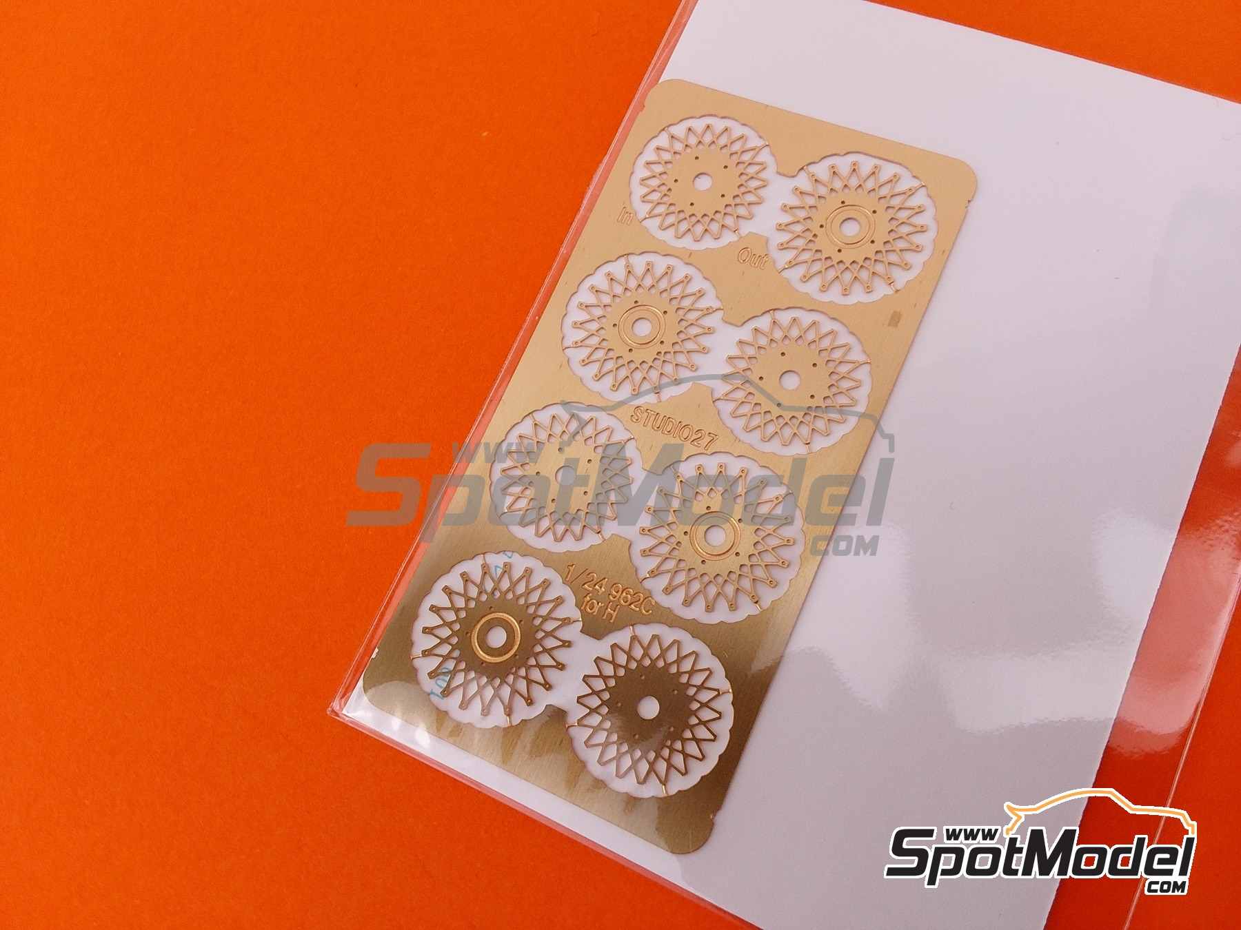 Image 9: Porsche 962C sponsored by Leyton House - All Japan Sport Prototype Championship (JSPC) 1987 | Marking / livery in 1/24 scale manufactured by Studio27 (ref.&nbsp;ST27-CP24024, also 4545310020905 and CP24024)