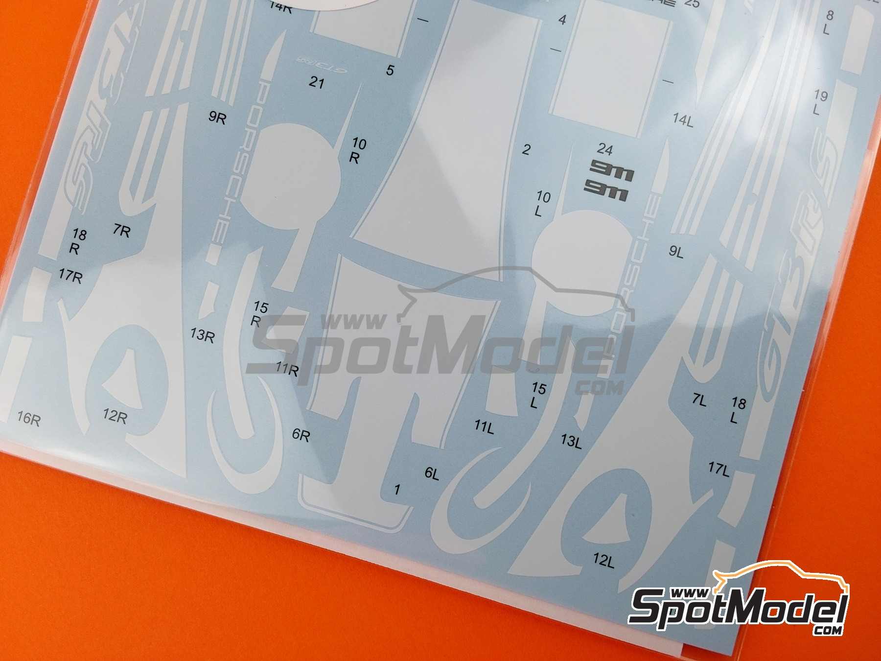 Image 4: Porsche 911 992 GT3 RS Dress Up (set A) | Marking / livery in 1/24 scale manufactured by Studio27 (ref.&nbsp;ST27-DC1255, also 4545310021643 and DC1255)