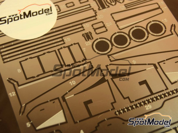 Image 4: Ferrari F310B | Set de mejora y detallado en escala&nbsp;1/20 fabricado por Studio27 (ref.&nbsp;ST27-FP20142, tambien 4545310011736 y FP20142)