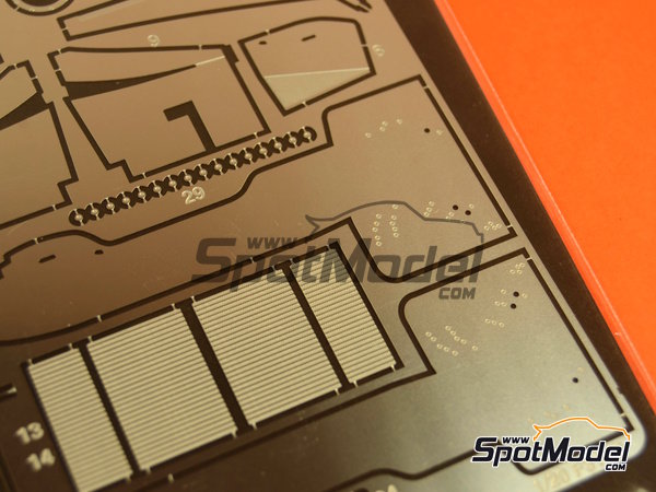 Image 5: Ferrari F310B | Set de mejora y detallado en escala&nbsp;1/20 fabricado por Studio27 (ref.&nbsp;ST27-FP20142, tambien 4545310011736 y FP20142)