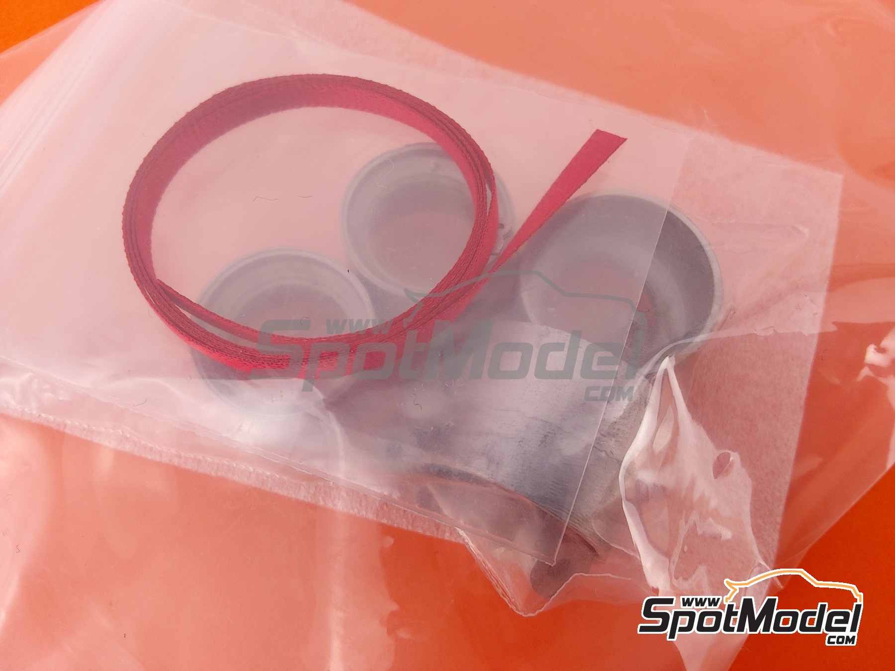 Image 7: BBS mesh rims for Porsche 962C | Rims in 1/24 scale manufactured by Studio27 (ref.&nbsp;ST27-FP24236, also 4545310020882 and FP24236)