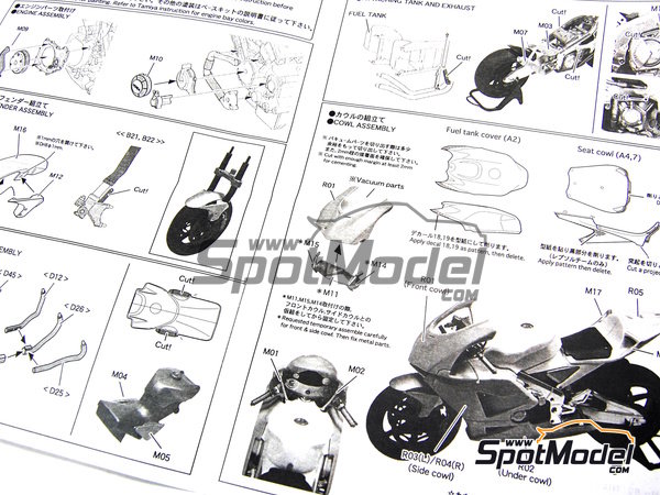 Honda RC211V sponsored by Repsol - Japanese Moto GP Grand Prix 2003.  Transkit in 1/12 scale manufactured by Studio27 (ref. ST27-TK1212C, also  45453100