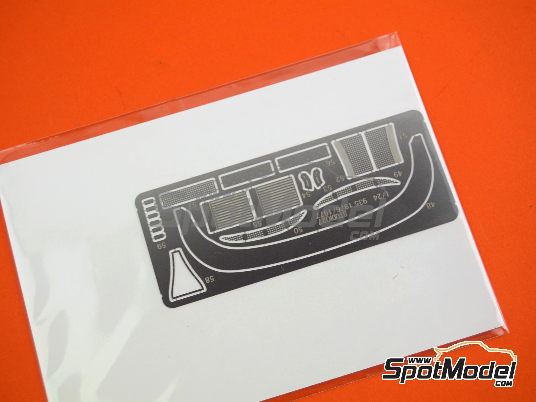 Image 21: Porsche 935 Equipo Martini Racing Porsche System - 24 Horas de Le Mans 1976 | Decoraci&oacute;n en escala&nbsp;1/24 fabricado por Studio27 (ref.&nbsp;ST27-TK2478, tambien 4545310021148 y TK2478)