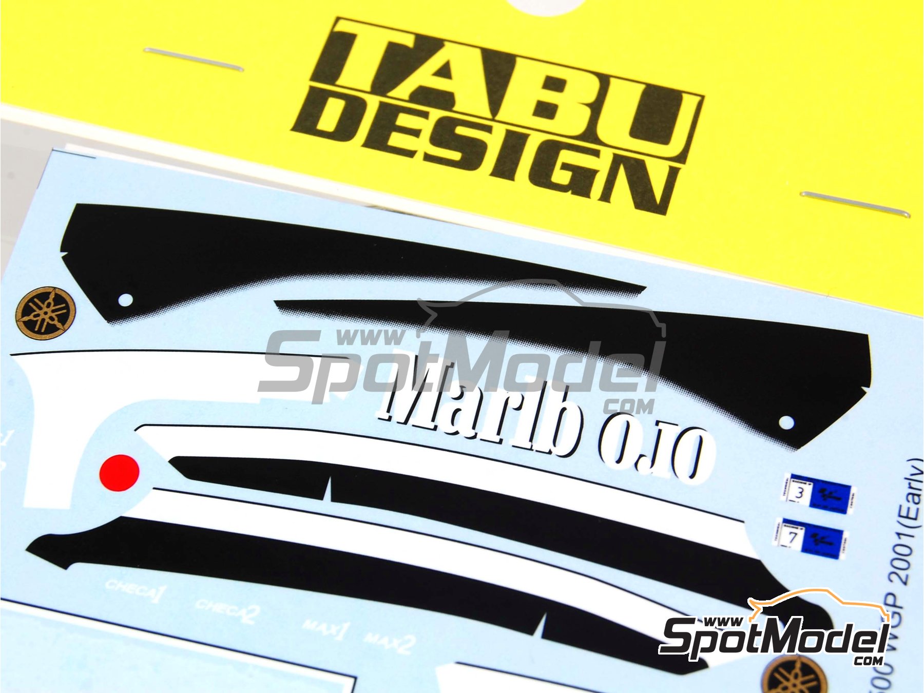 Image 2: Yamaha YZR500 patrocinado por Marlboro - Principio de temporada 2001 | Decoración en escala 1/12 fabricado por Tabu Design (ref. TABU12021, tambien 4545310801443)