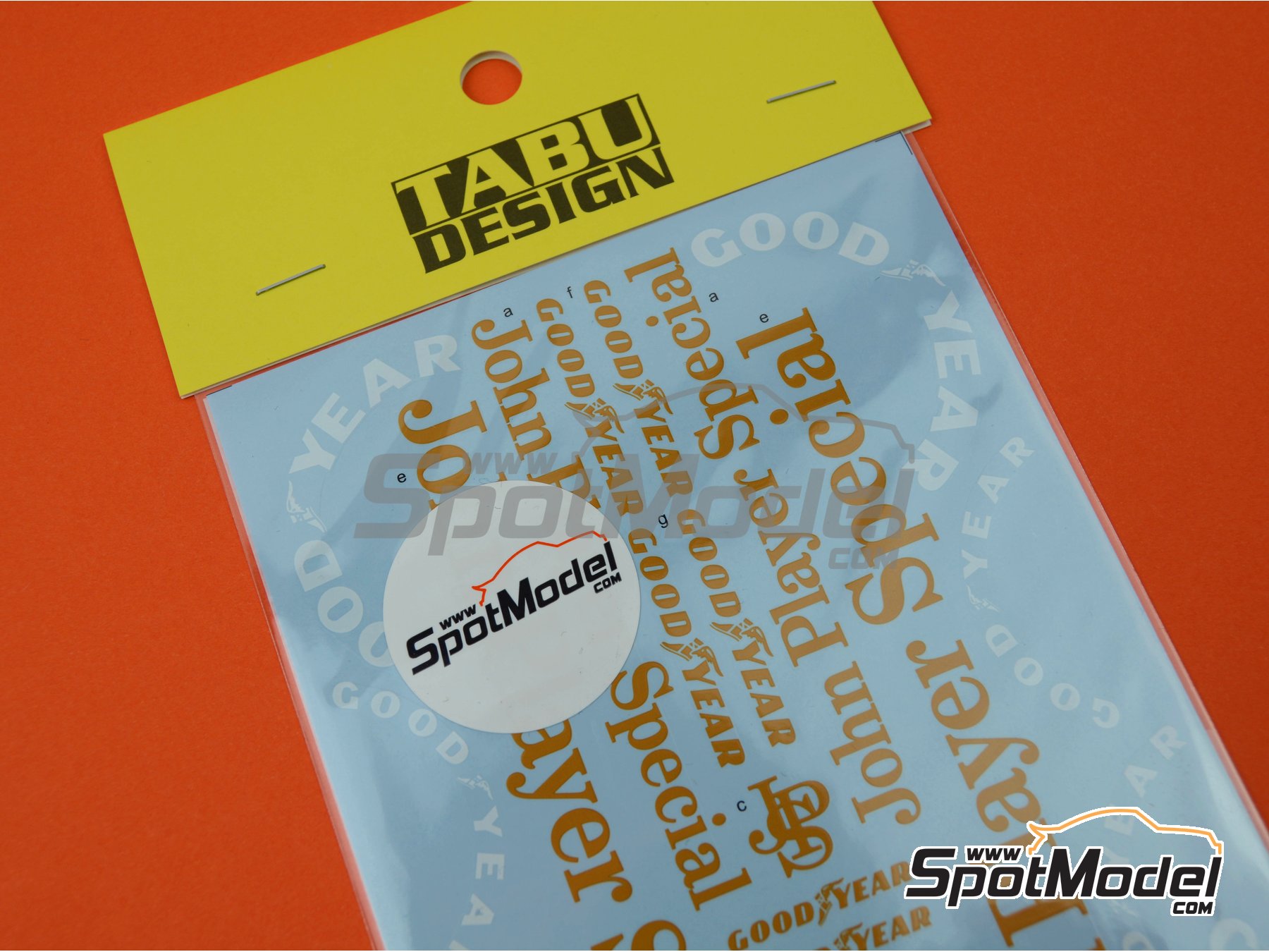 Image 1: Lotus Ford Type 78 Equipo Lotus patrocinado por John Player Special - Campeonato del Mundo de F1 1977 | Decoraci&oacute;n en escala&nbsp;1/12 fabricado por Tabu Design (ref.&nbsp;TABU12035B, tambien 4545310018230)