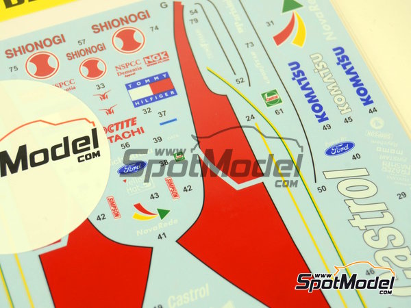Image 3: Lotus Ford 107B Equipo Lotus patrocinado por Castrol - Campeonato del Mundo de F1 1993 | Decoraci&oacute;n en escala&nbsp;1/20 fabricado por Tabu Design (ref.&nbsp;TABU20137, tambien 4545310010838)