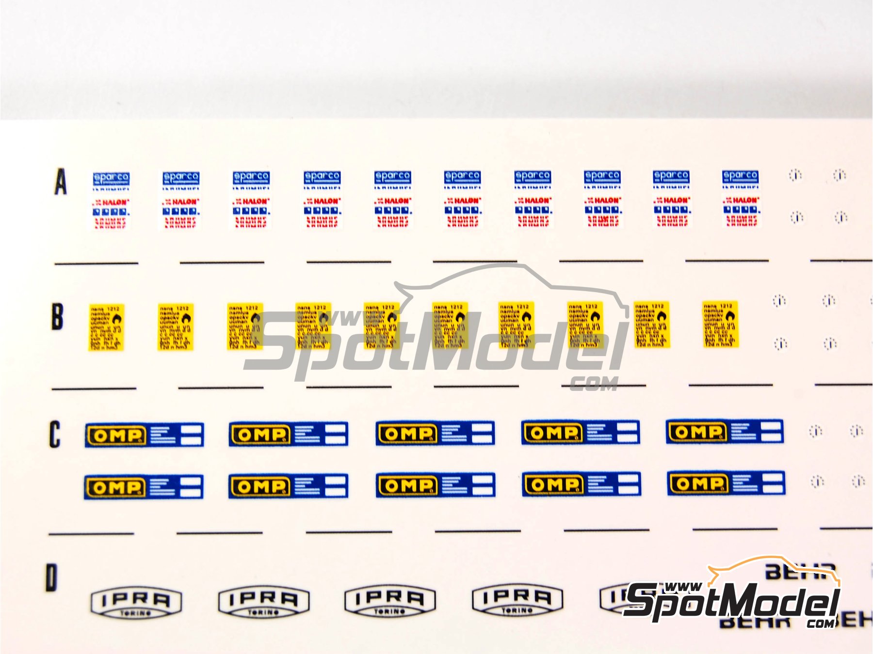 Image 2: Sparco, OMP, Ipra, Behr, Britax, Sabelt, Arexons, Willans, Firestone, Goodyear | Logotipos en escala&nbsp;1/43 fabricado por Tameo Kits (ref.&nbsp;DG01)